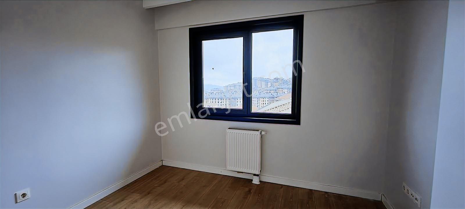 Eles Gayrimenkulden Kiralık Ebeveyn Banyolu En Üst Kat 2+1 Daire - Görsel 11