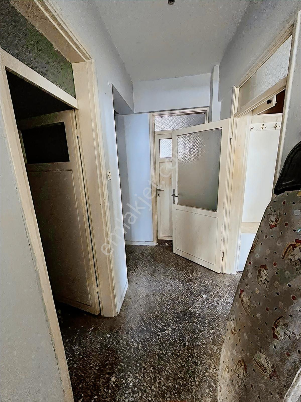 Kocabıyık Gayrimenkul'den Lozan Caddesi Köşe Parsel 3+1 Daire - Görsel 9