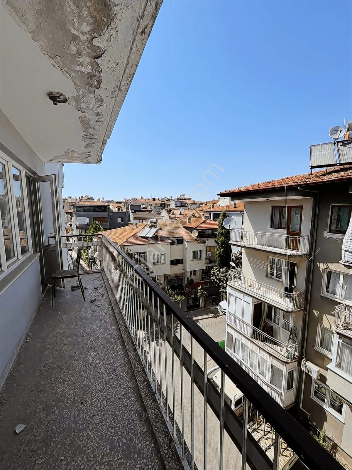 Kocabıyık Gayrimenkul'den Lozan Caddesi Köşe Parsel 3+1 Daire - Görsel 17