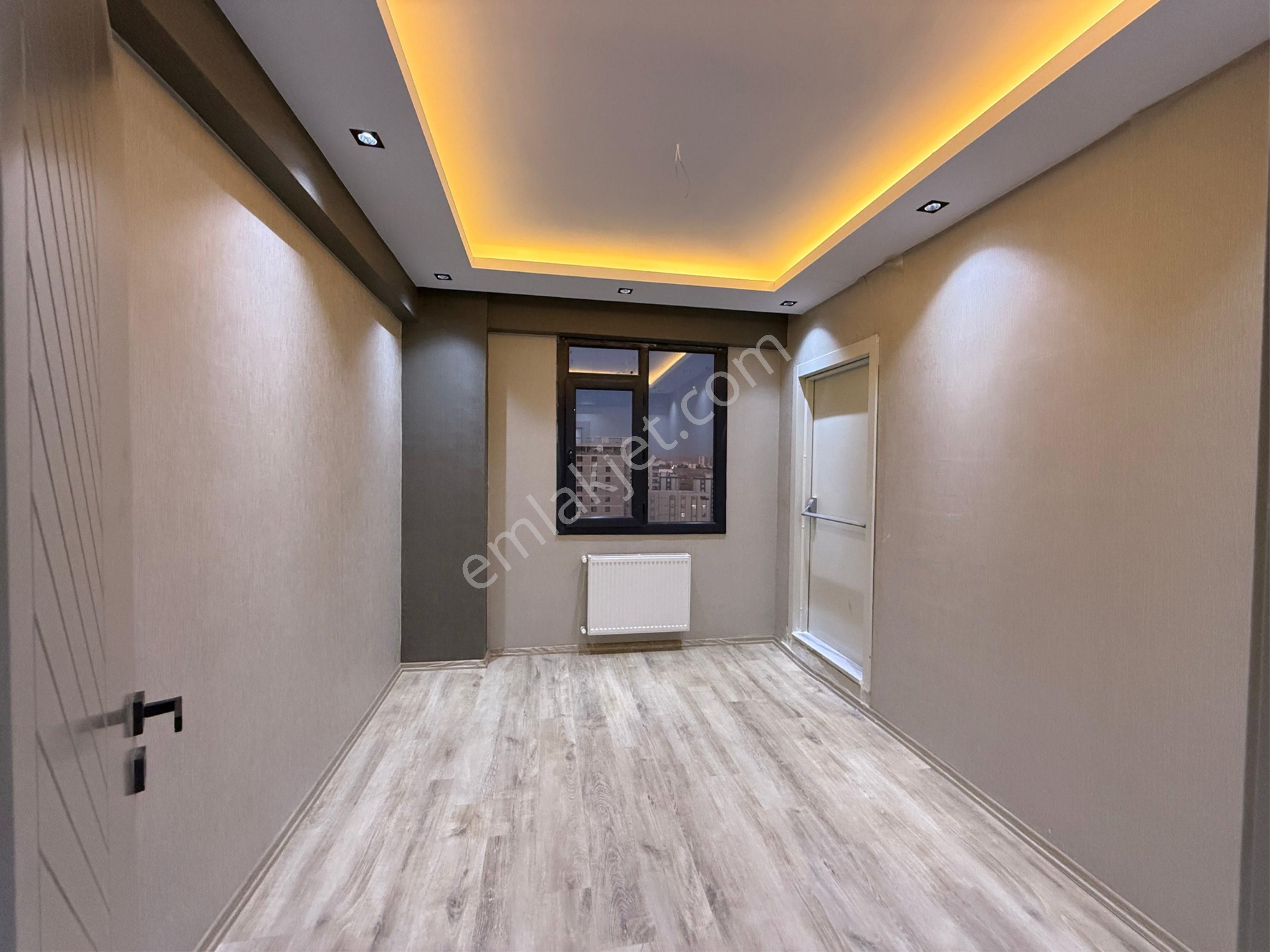 Bölgenin En Geniş Oturuma Sahip Dairesi - Görsel 3