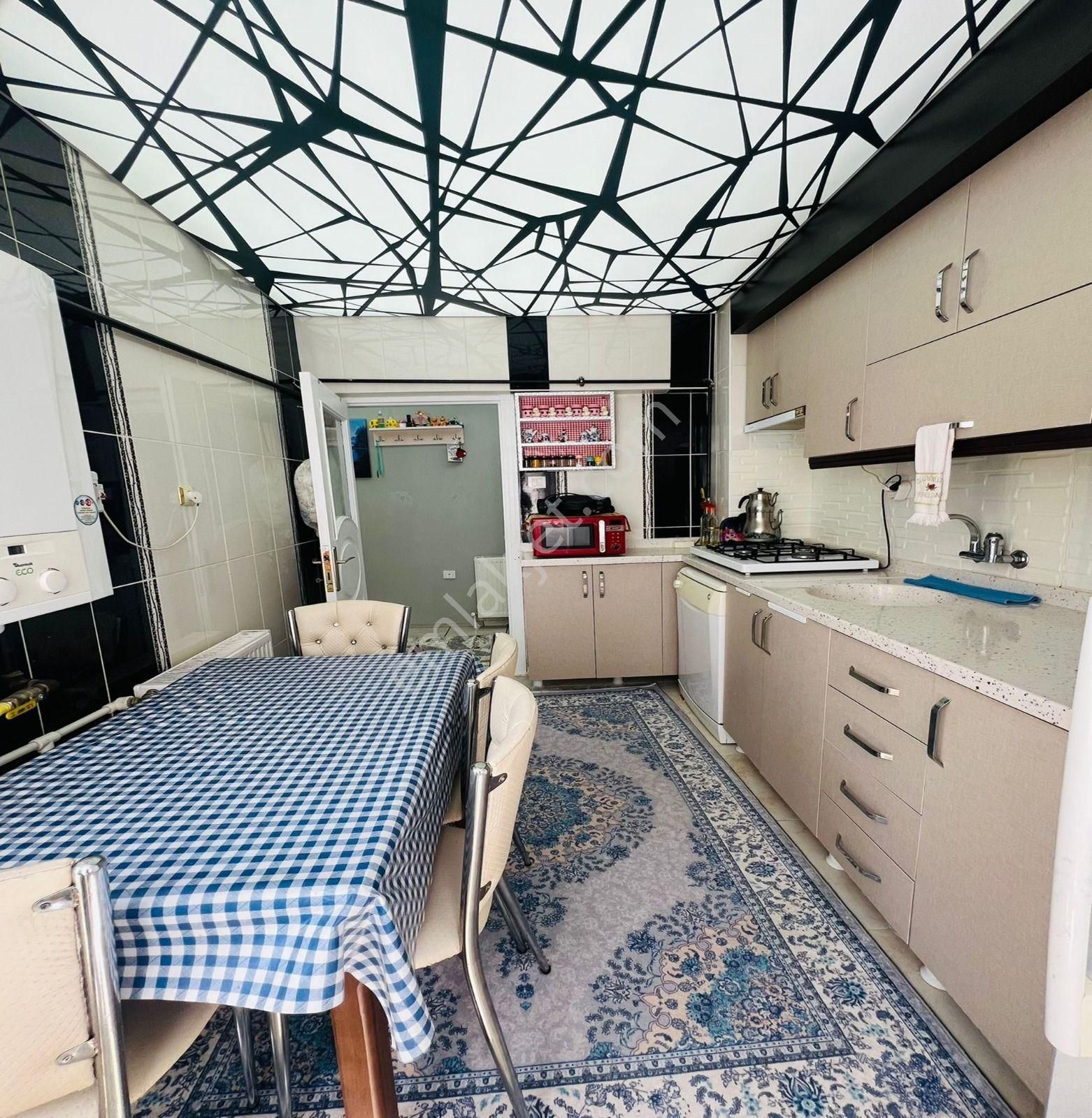 Karakaya Mahallesi'nde 3+1 Ferah Daire! - Görsel 2