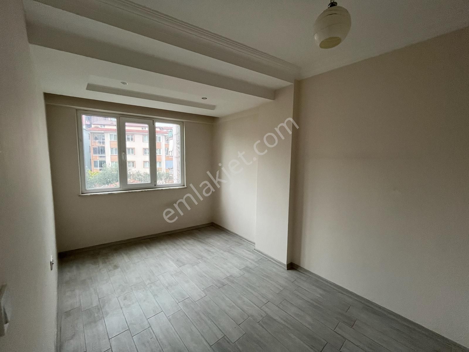 Karamanda Satılık Asansörlü 2+1 Arakat Daire - Görsel 10