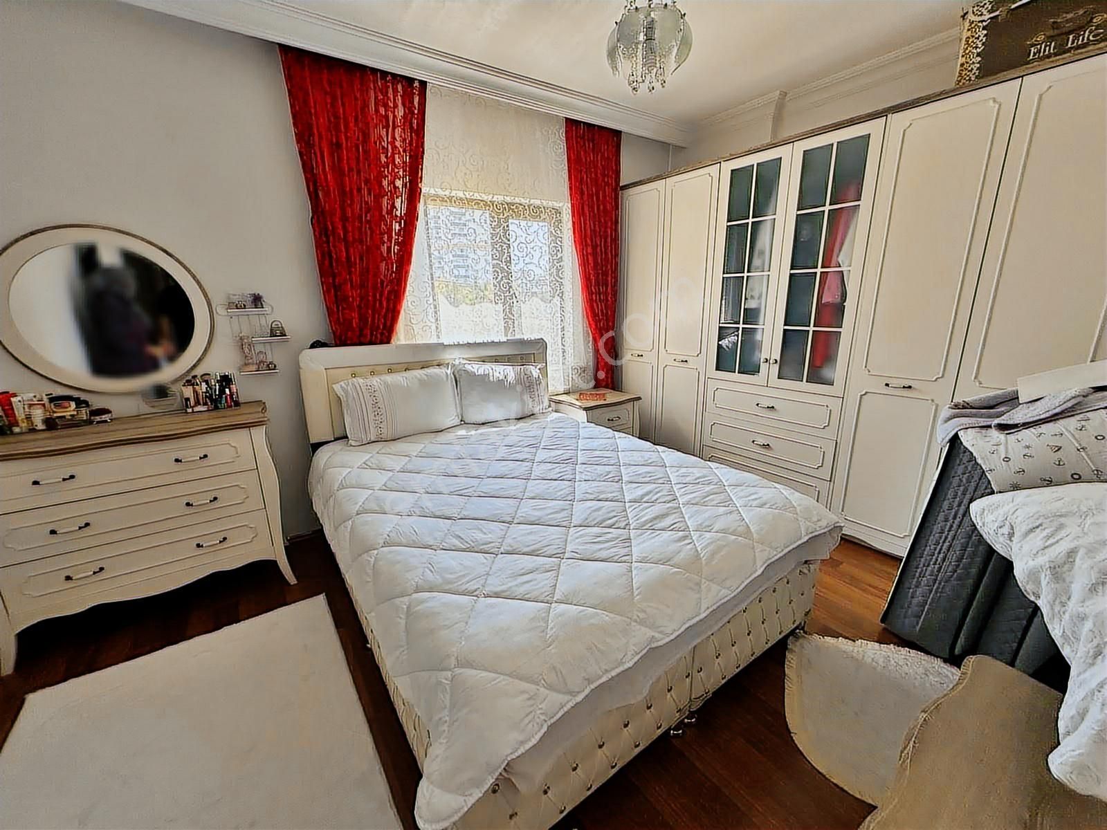 Ahi Mesut Mahallesi Fırsat Dairesi Satılık 3+1 Yüksek Giriş - Görsel 2