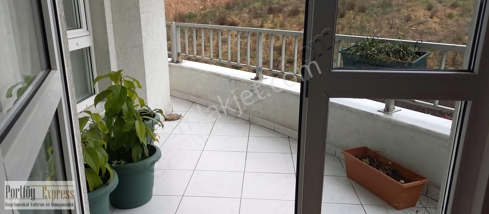 Tek Yetkili Den Ovalbahçe De Mükemmel Konum 3+1 Satılık - Görsel 3