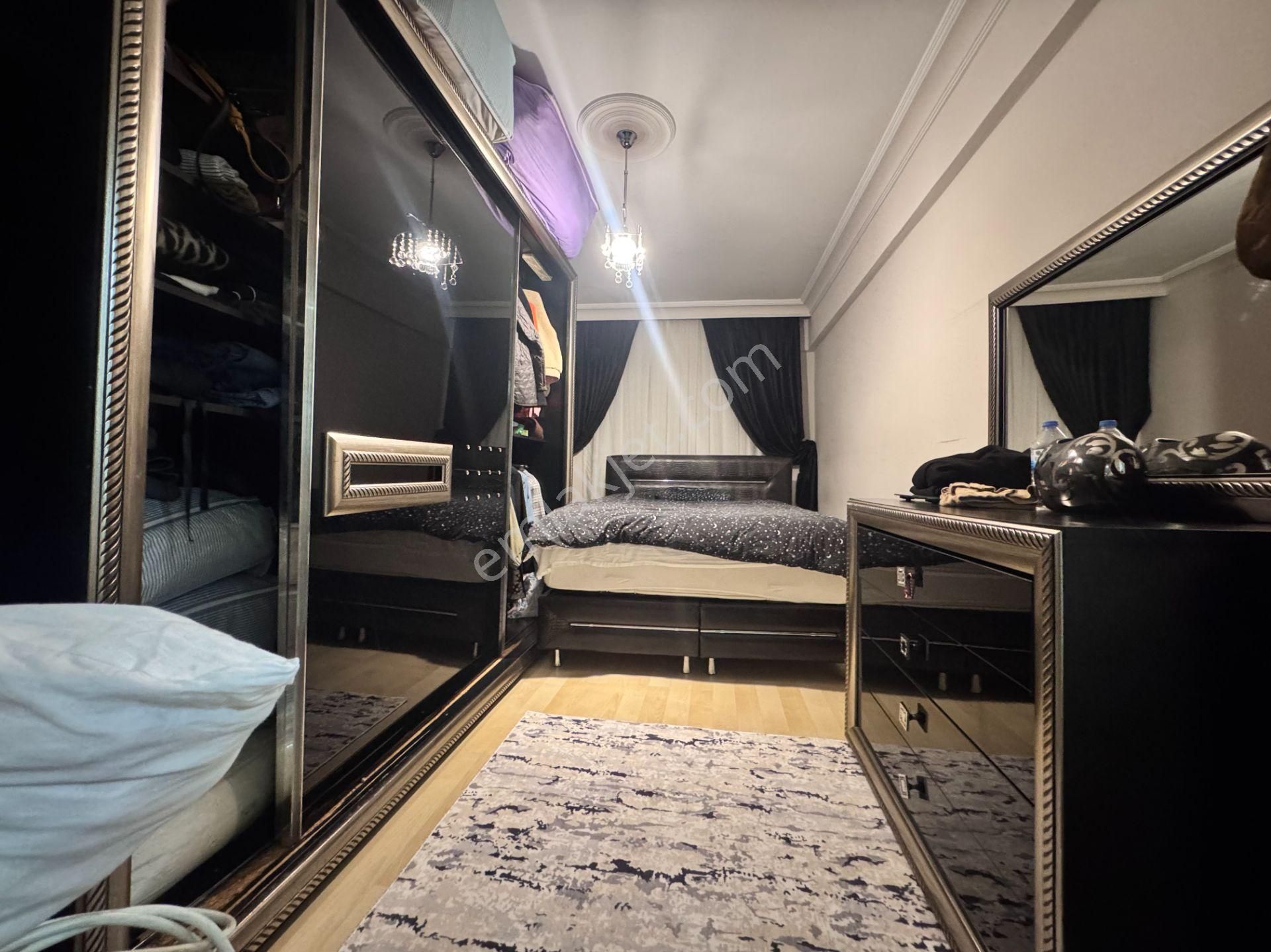 Next House'dan,bahçelievler Cumhuriyet Mah. Ulaşımı Kolay Daire - Görsel 14