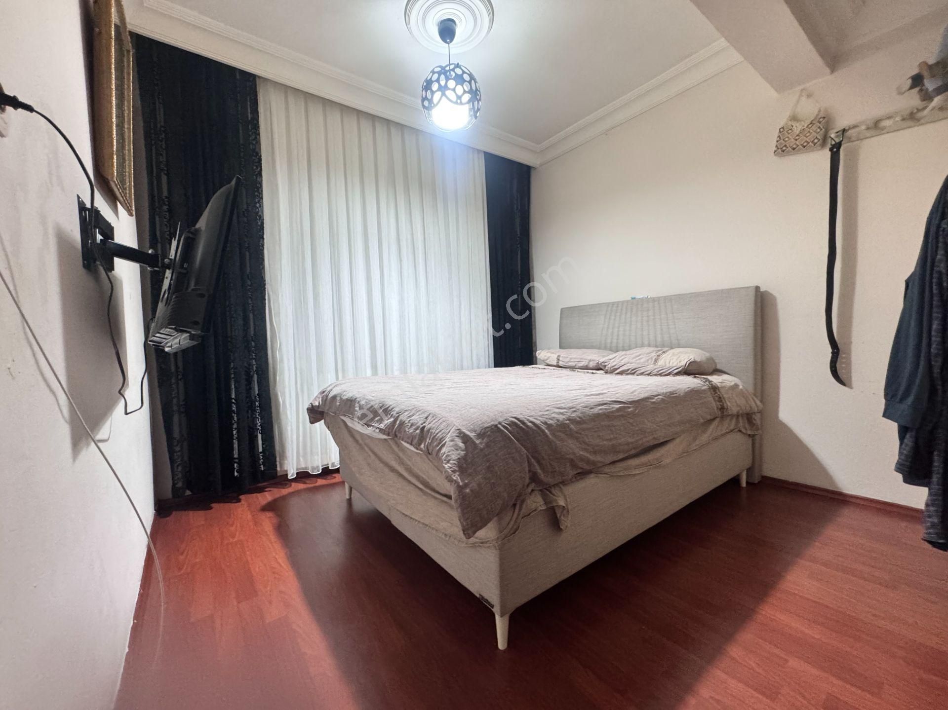 Next House'dan,bahçelievler Cumhuriyet Mah. Ulaşımı Kolay Daire - Görsel 6