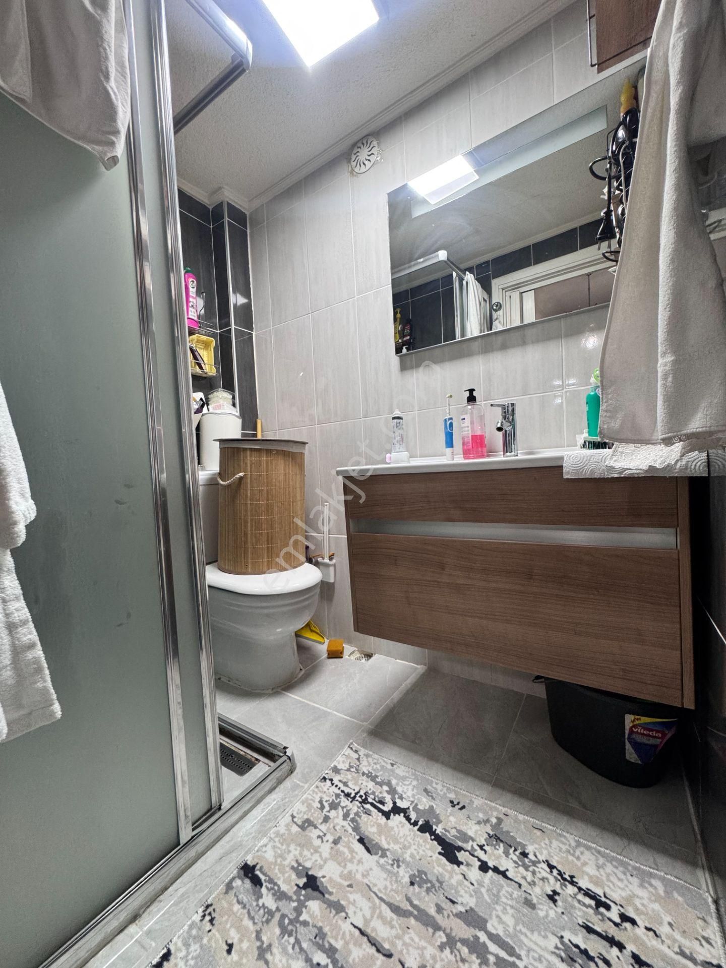 Next House'dan,bahçelievler Cumhuriyet Mah. Ulaşımı Kolay Daire - Görsel 18