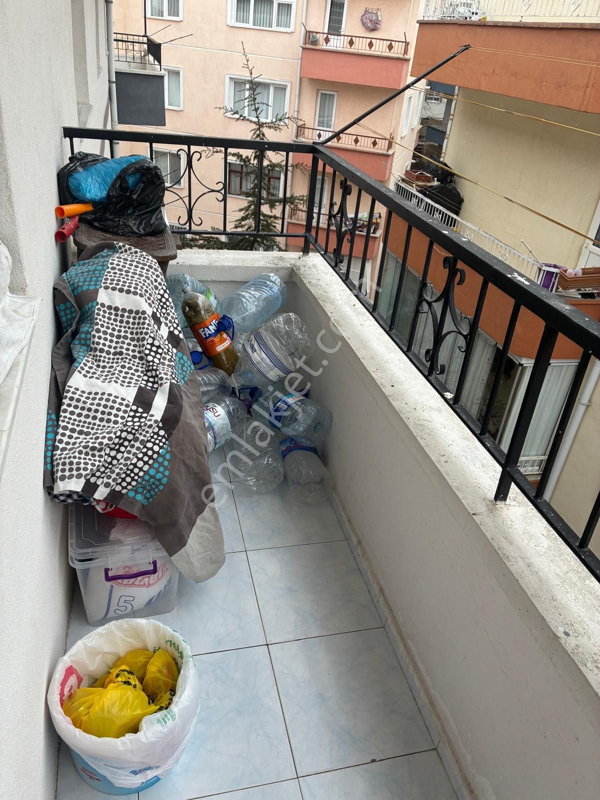 Kalecik Emlak'tan Merkez Mahallesin'de Beş Yol Yakını 3.kat 3+1 Daire - Görsel 14