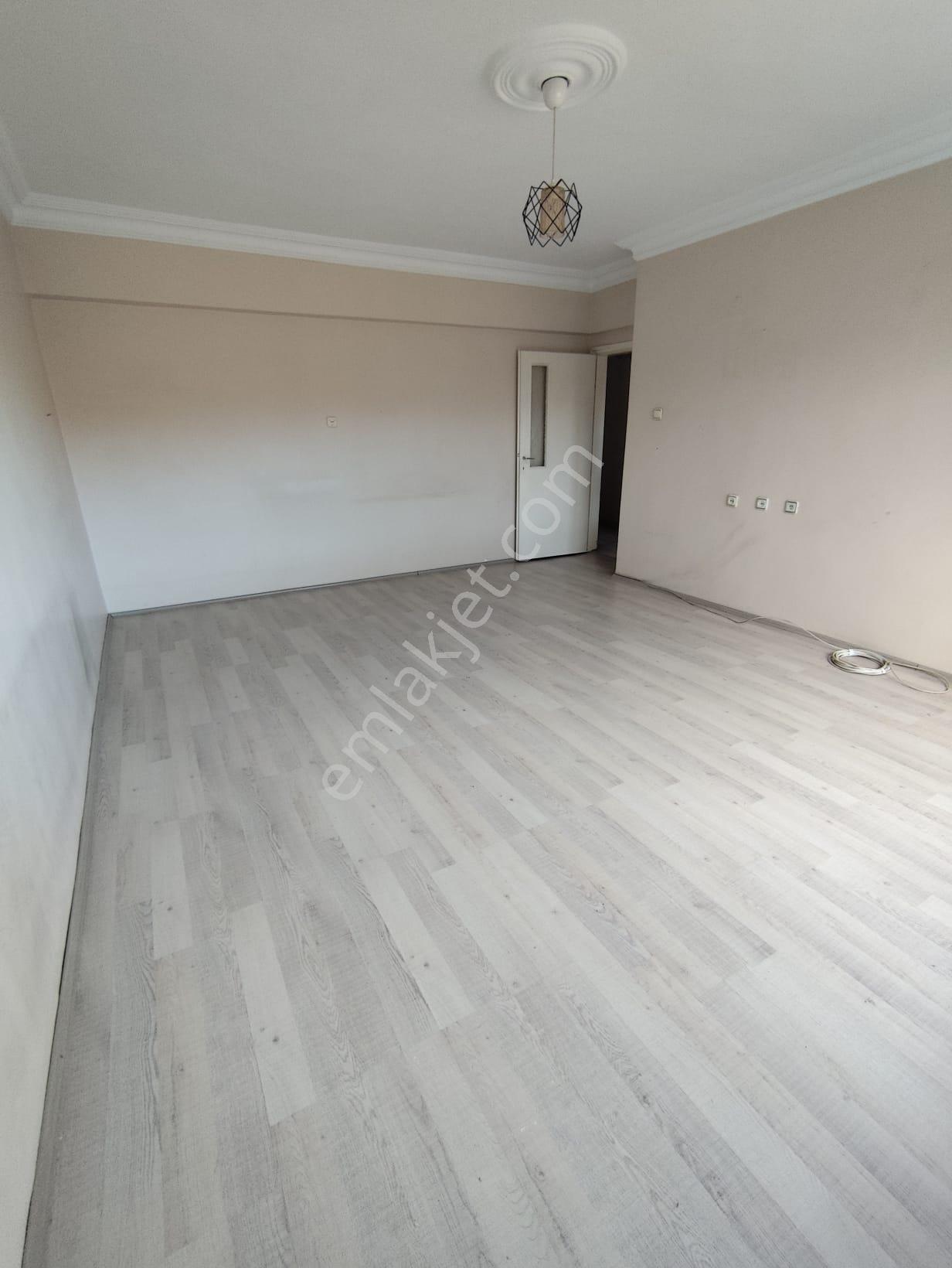 Özgür Gayrimenkul'den Yıldıztepe Mh.de Satılık 3+1 Daire - Görsel 13