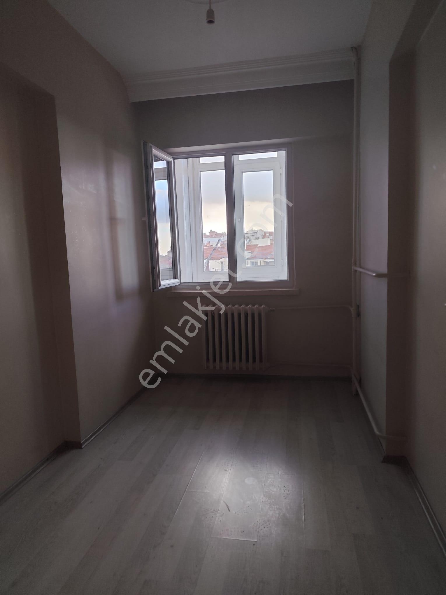 Özgür Gayrimenkul'den Yıldıztepe Mh.de Satılık 3+1 Daire - Görsel 5
