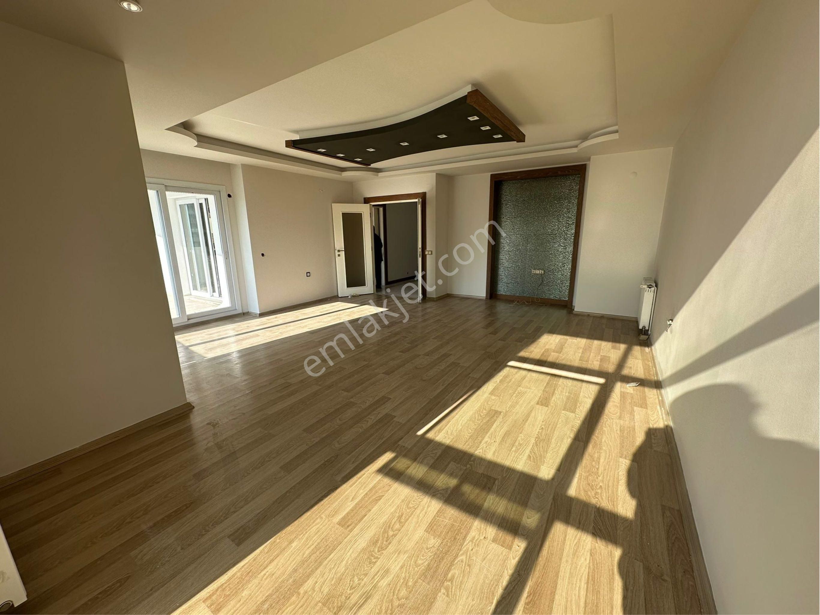 Dream Home'dan Havuzlu B.mutfak Lüks 3+1 - Görsel 6