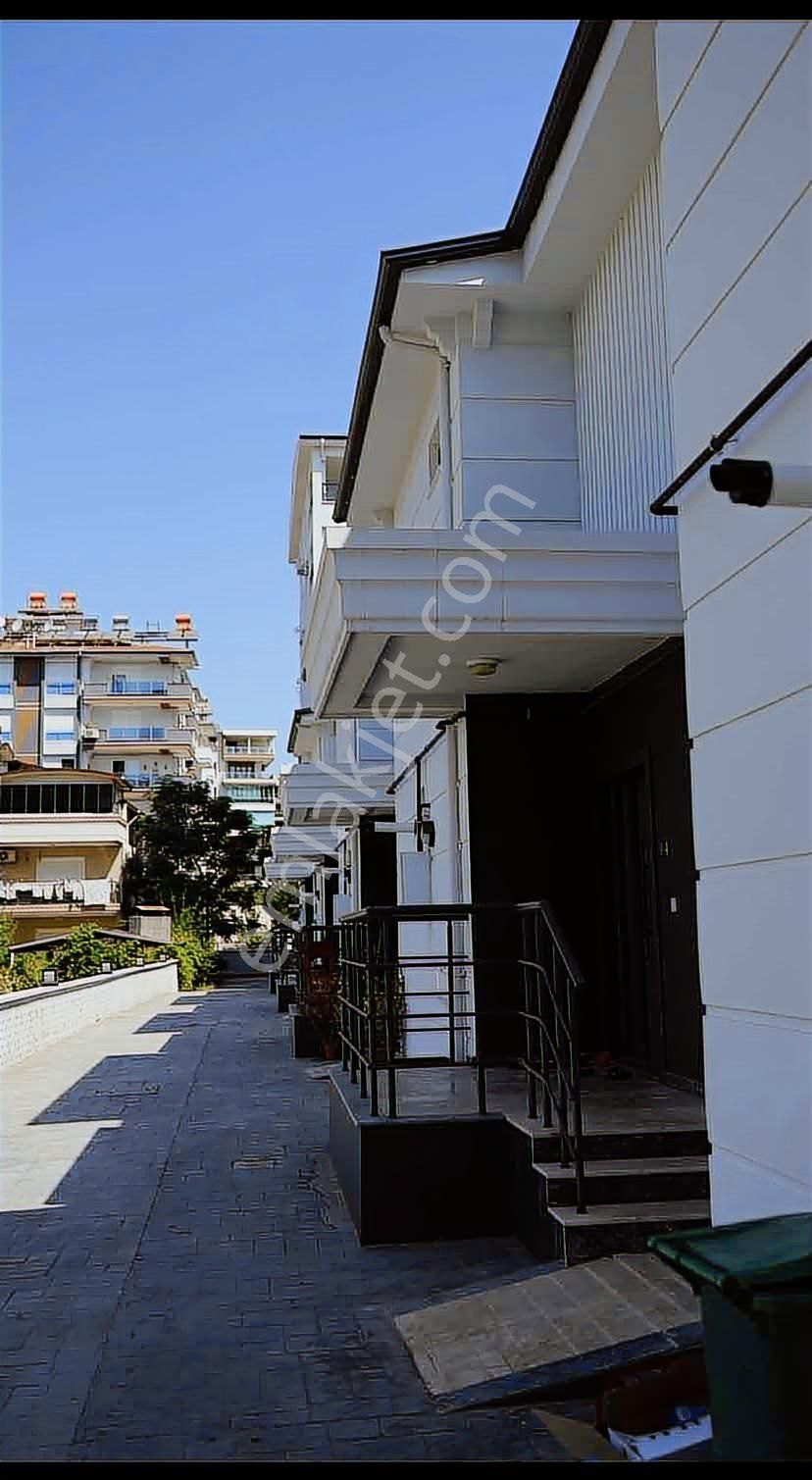 Serik Eminceler 4+1 Lüks Villa - Görsel 12