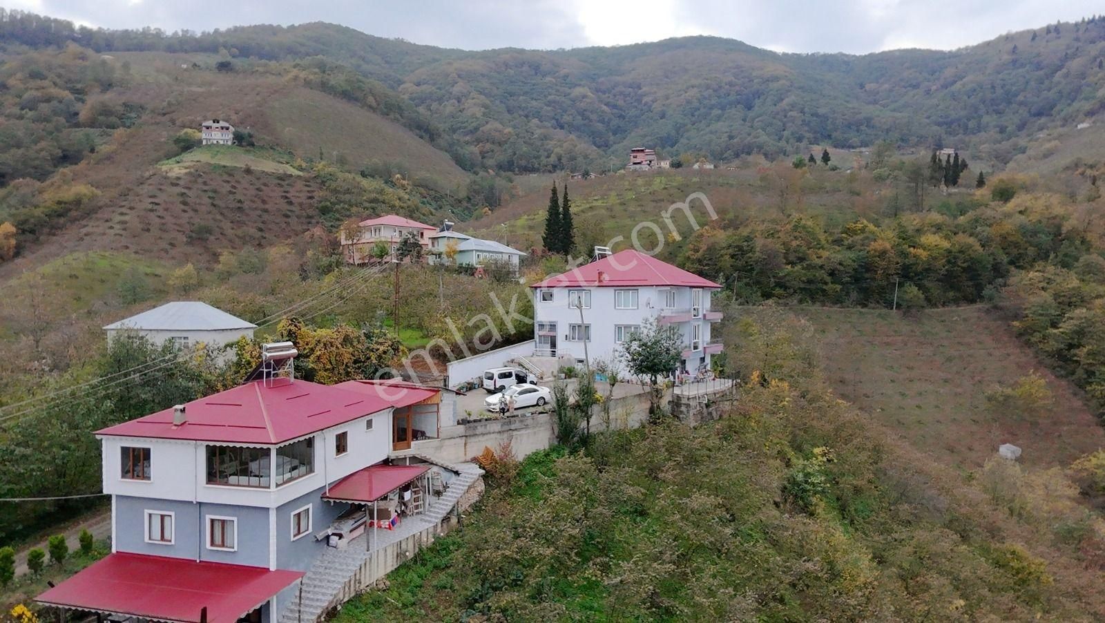 Akçabaat Derecik'te 6 Dönüm Arsa İçinde Müstakil Ev - Görsel 28