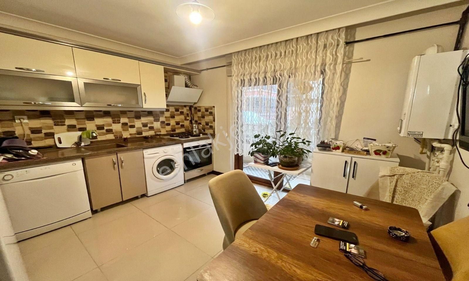 Bağlarbaşı Mahallesi'nde Yapılı 2+1 Daire!