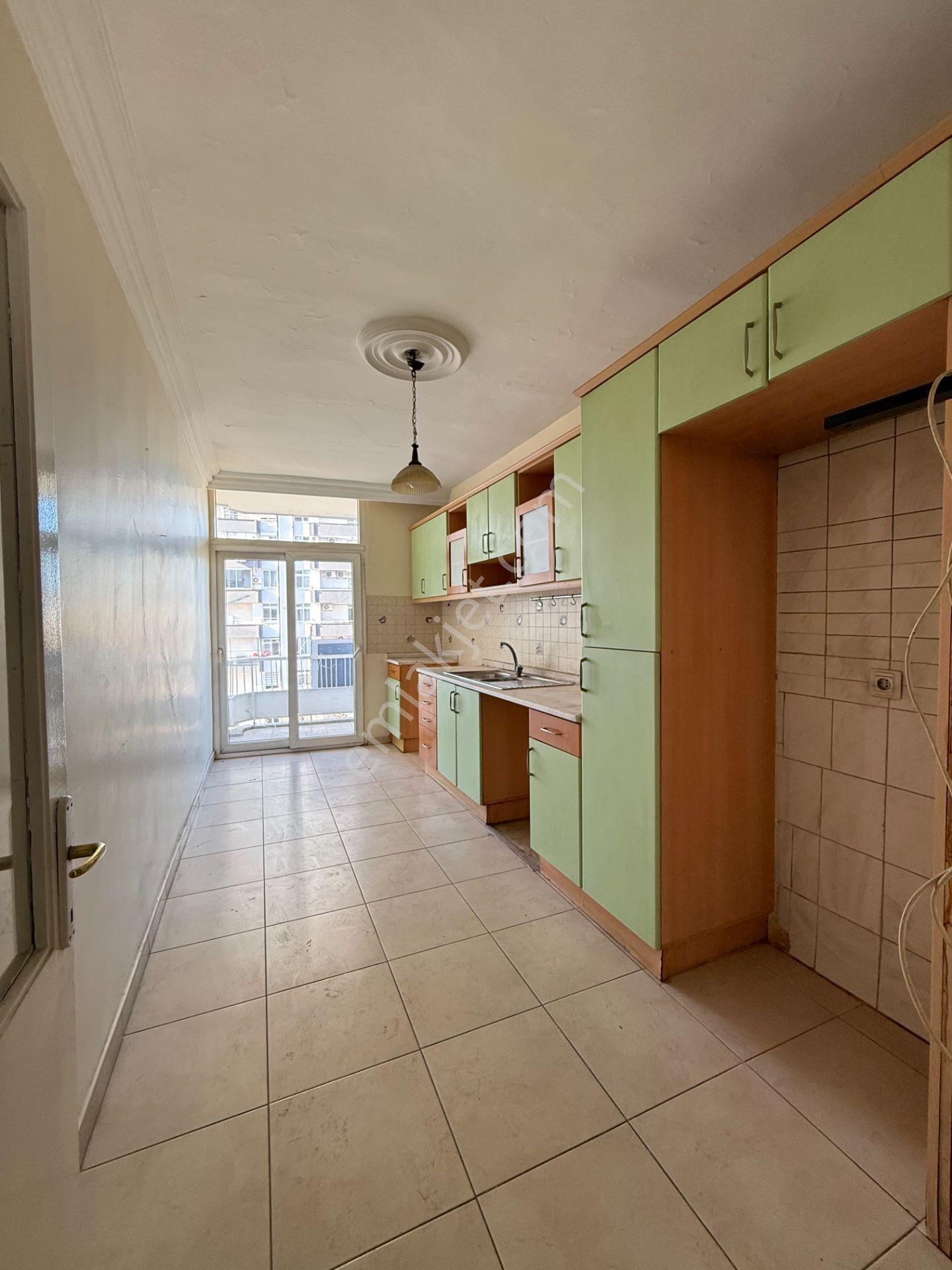 Barajyolu Cadde Üzeri 3+1 165 M2 Kapalı Mutfak Satılık Daire - Görsel 5