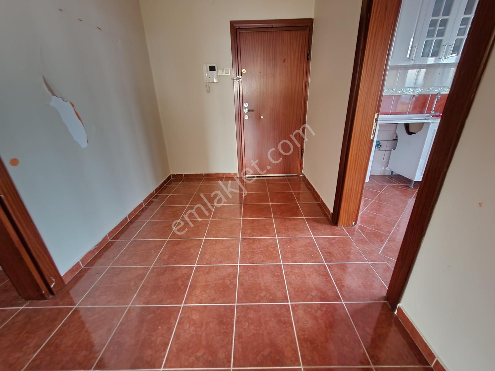 Anka'dan Üsküdar Bulgurlu- Libadiye Caddesinde 40m2 Salonlu 3+1 - Görsel 26