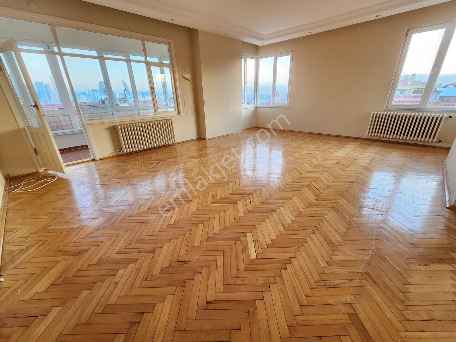 Anka'dan Üsküdar Bulgurlu- Libadiye Caddesinde 40m2 Salonlu 3+1 - Görsel 22