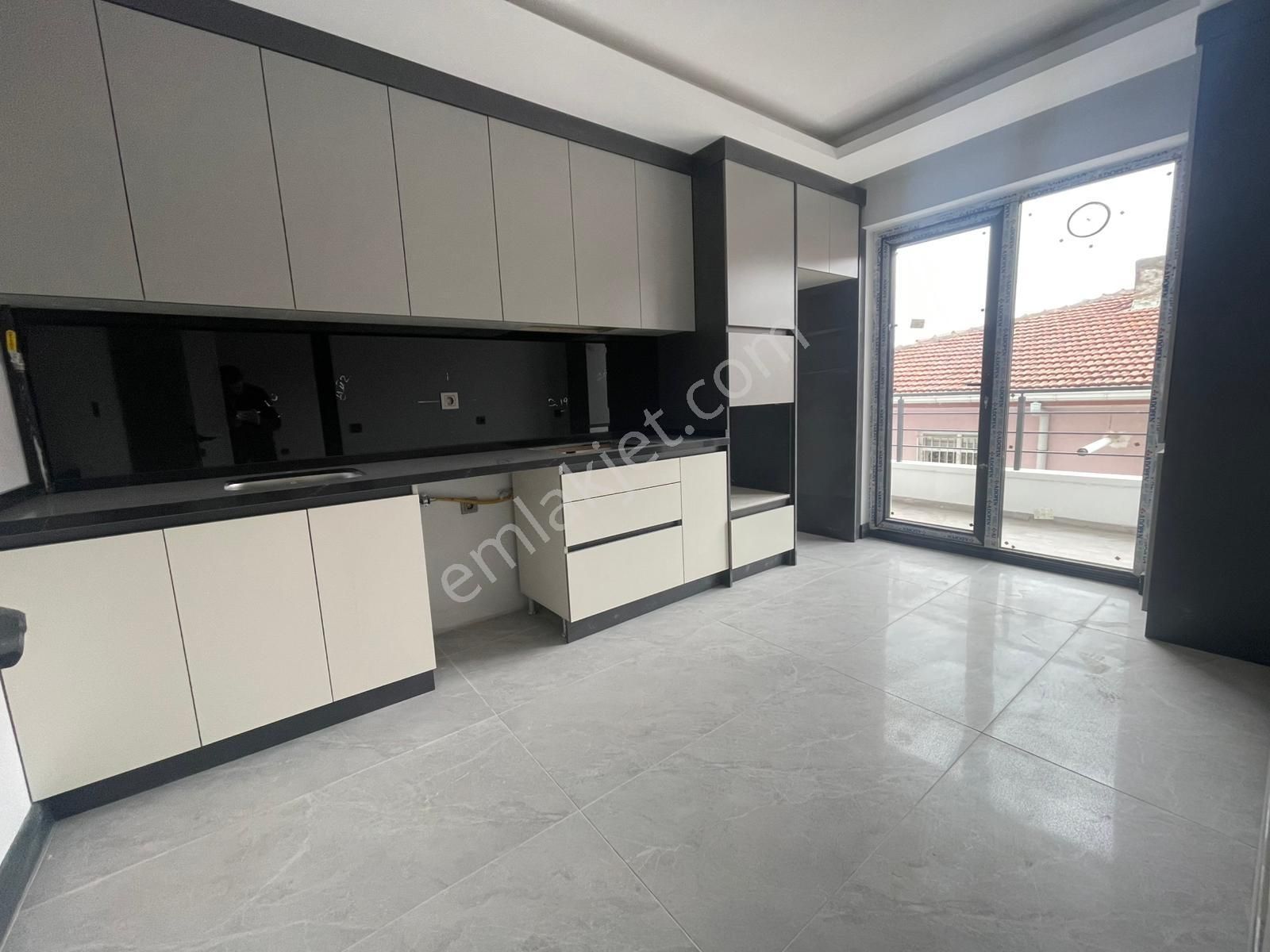 "yeni Binada Sıfır Daire | Full Ankastreli & Modern Tasarım"