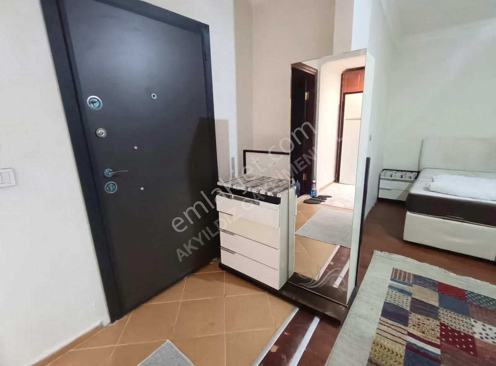 Şişli Merkezde Eşyalı Faturalar Dahil Kiralık Büyük 1+0 Daire!.. - Görsel 33