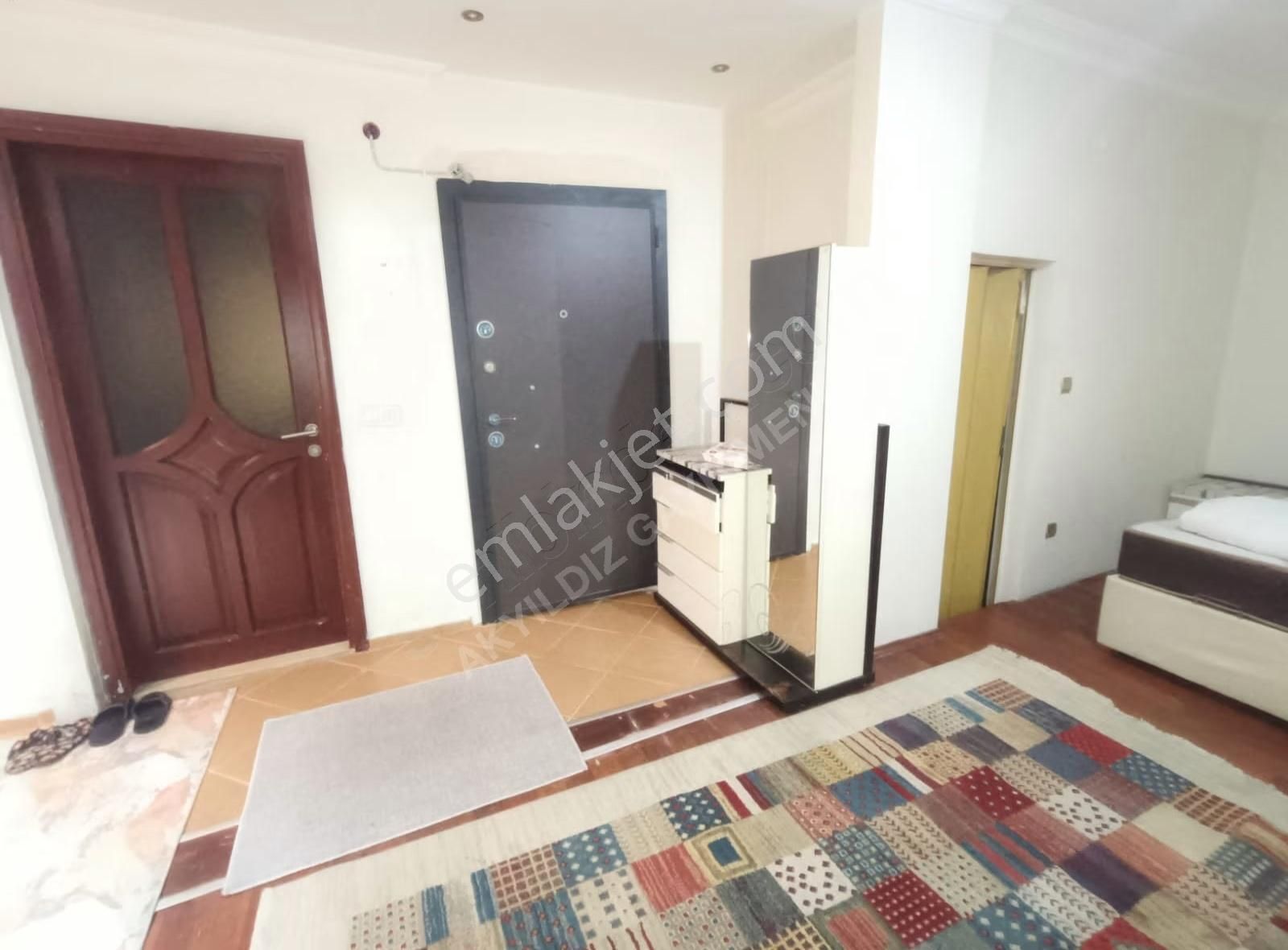 Şişli Merkezde Eşyalı Faturalar Dahil Kiralık Büyük 1+0 Daire!.. - Görsel 17