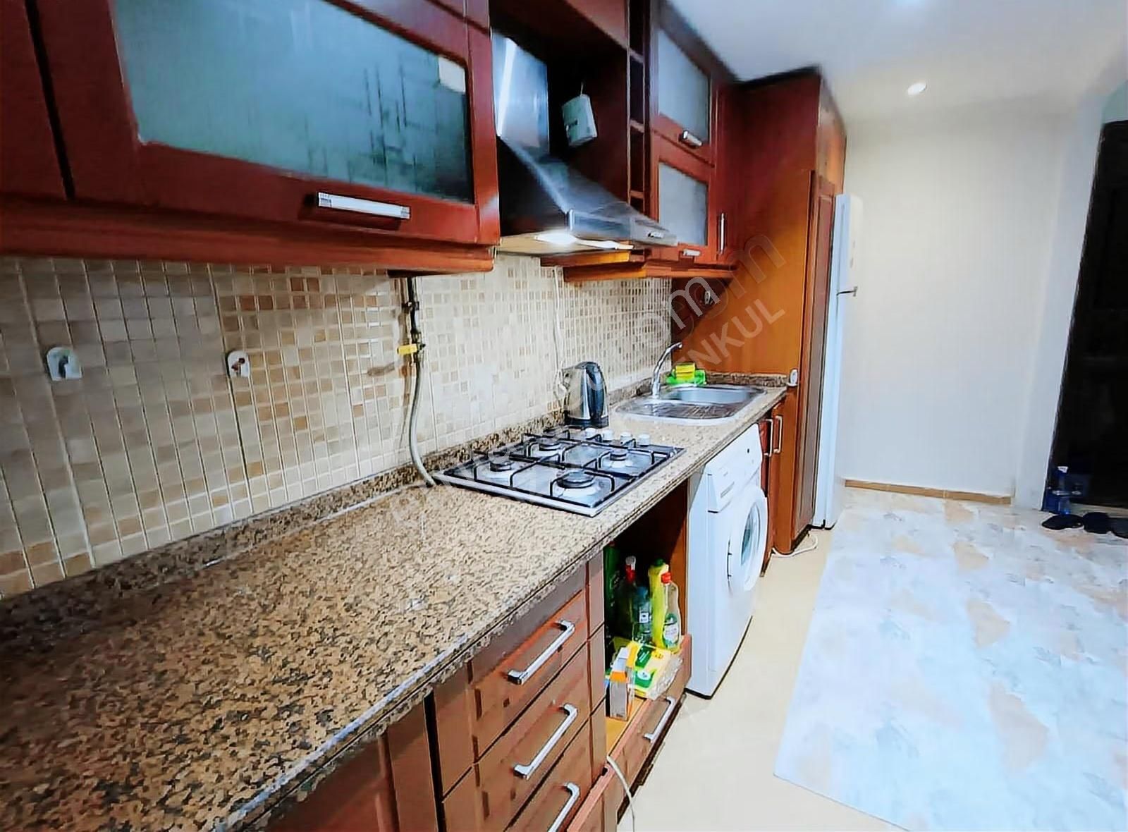 Şişli Merkezde Eşyalı Faturalar Dahil Kiralık Büyük 1+0 Daire!.. - Görsel 21