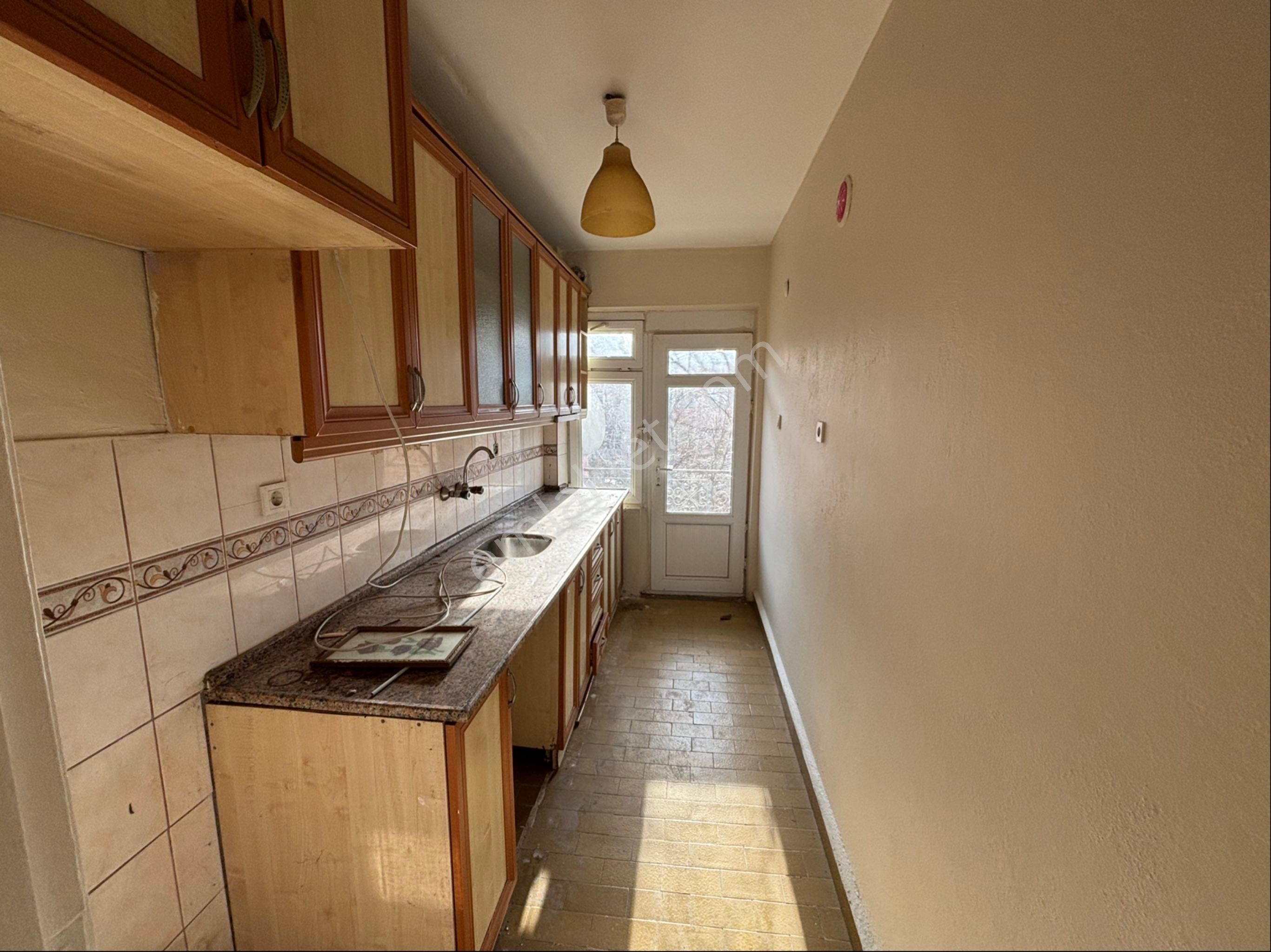 Ak Auto Gayrimenkul'dan Tekirdağ Süleymanpaşa Zafer Mah Satılık Müstakil 2 Katlı Ev - Görsel 10