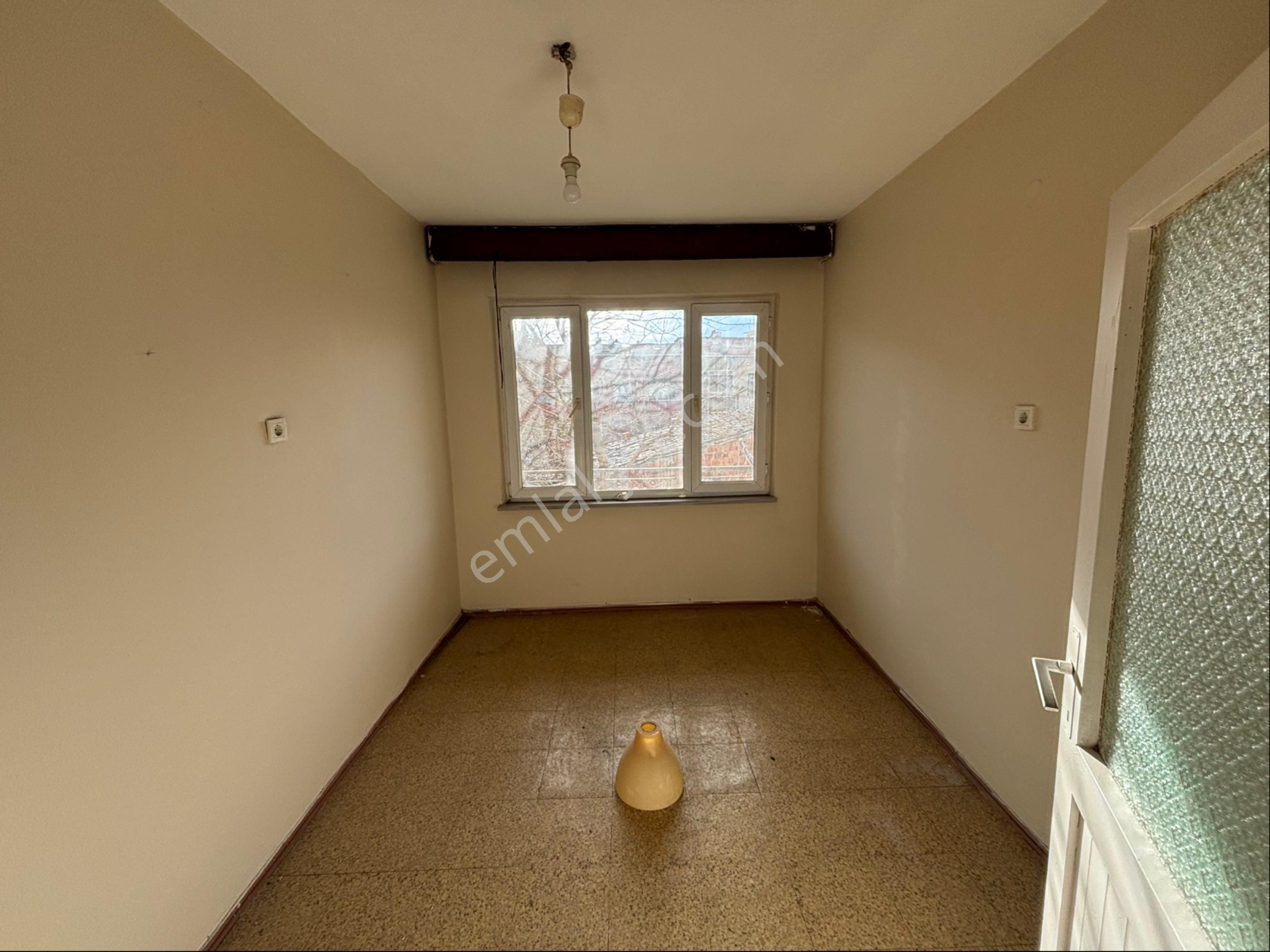 Ak Auto Gayrimenkul'dan Tekirdağ Süleymanpaşa Zafer Mah Satılık Müstakil 2 Katlı Ev - Görsel 11