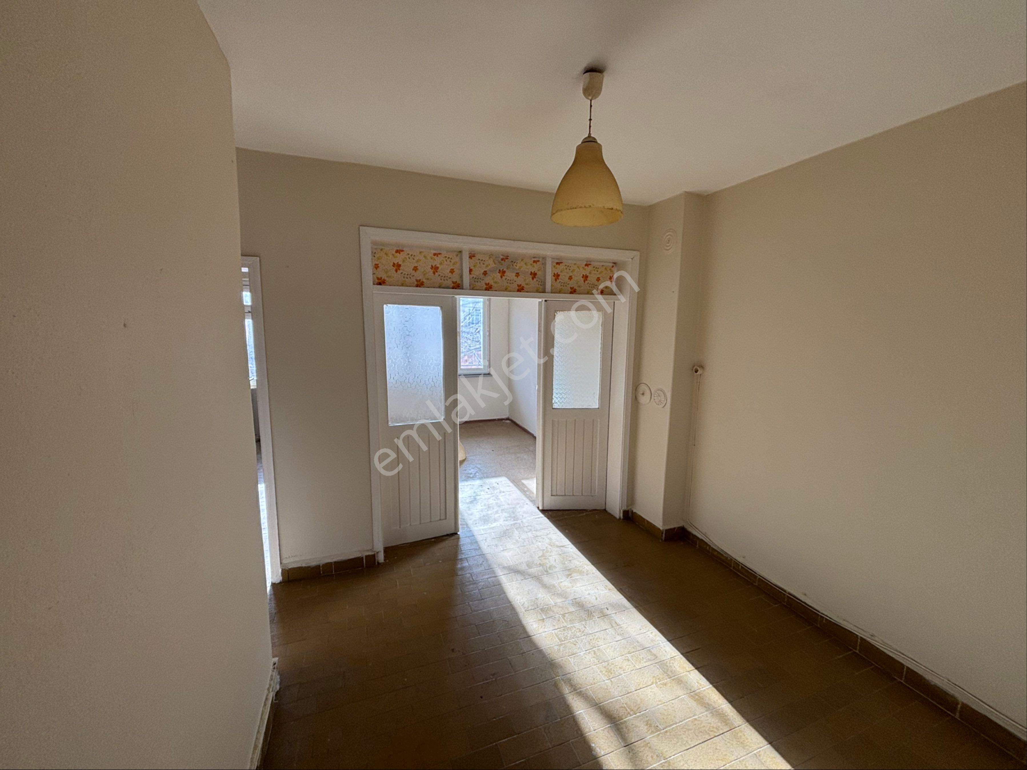 Ak Auto Gayrimenkul'dan Tekirdağ Süleymanpaşa Zafer Mah Satılık Müstakil 2 Katlı Ev - Görsel 13