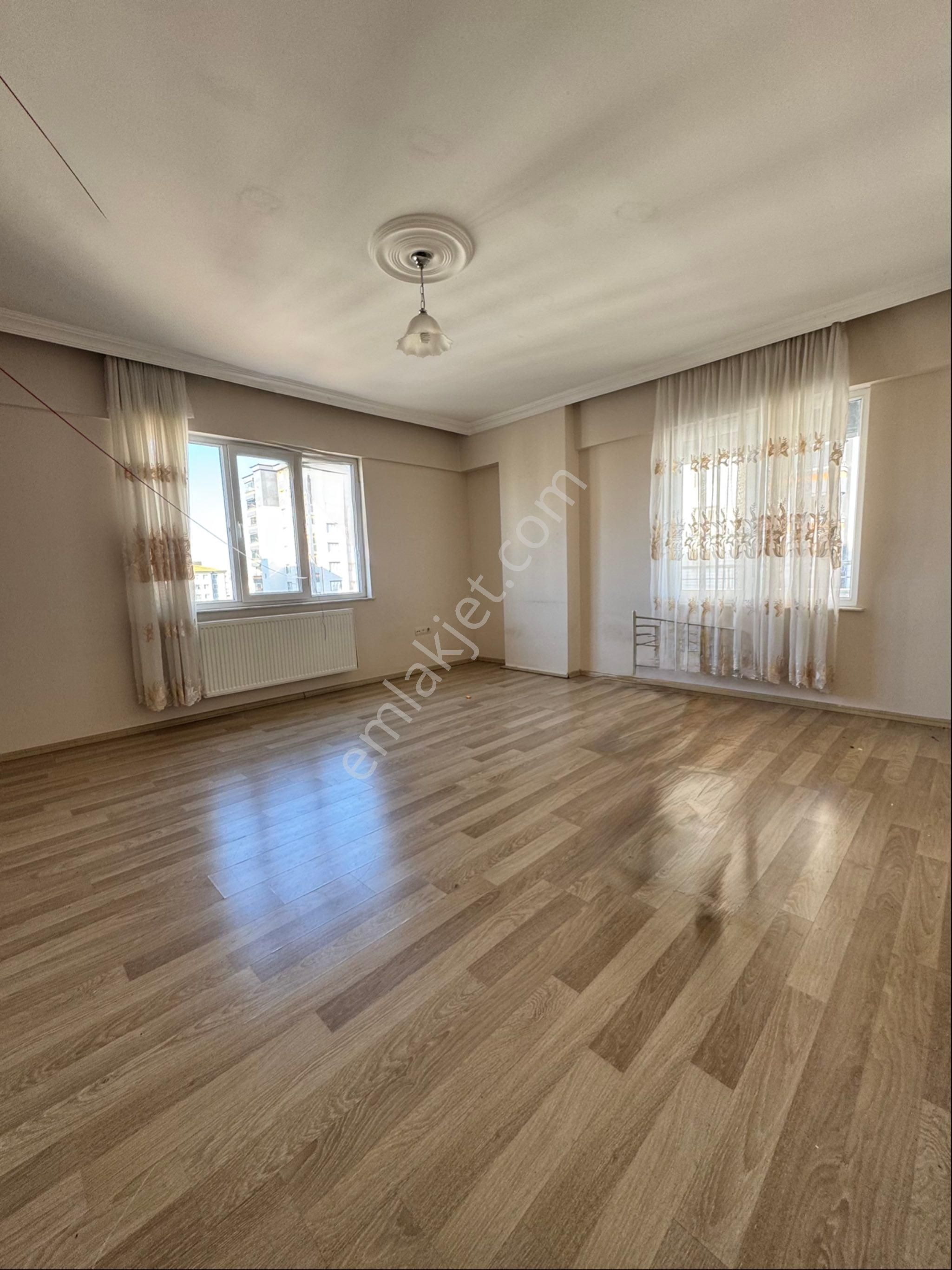 G.antep Akkent Mah Sembol Market Üstünde Satılık Arakat 3+1 Daire - Görsel 8