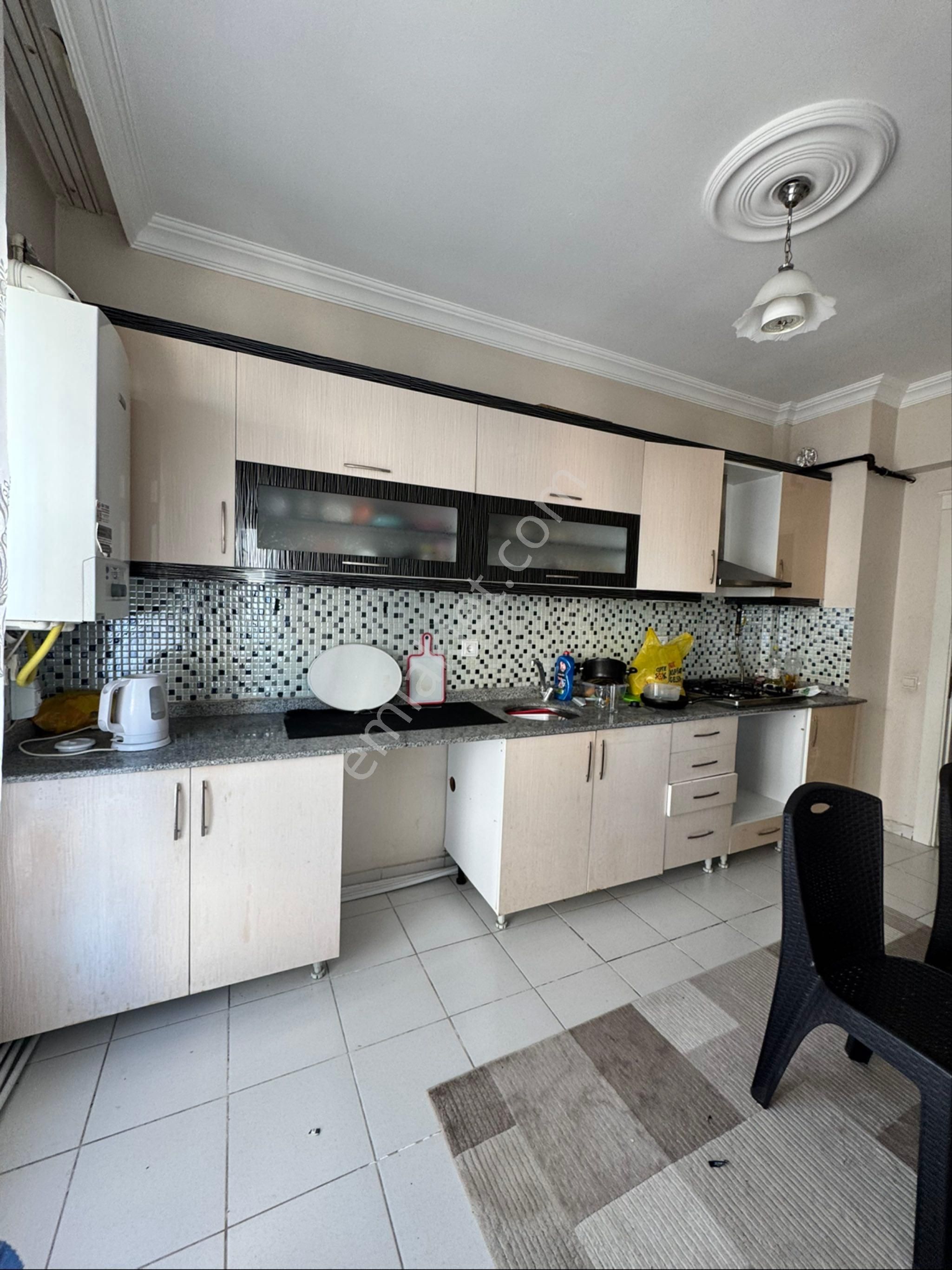 G.antep Akkent Mah Sembol Market Üstünde Satılık Arakat 3+1 Daire - Görsel 3