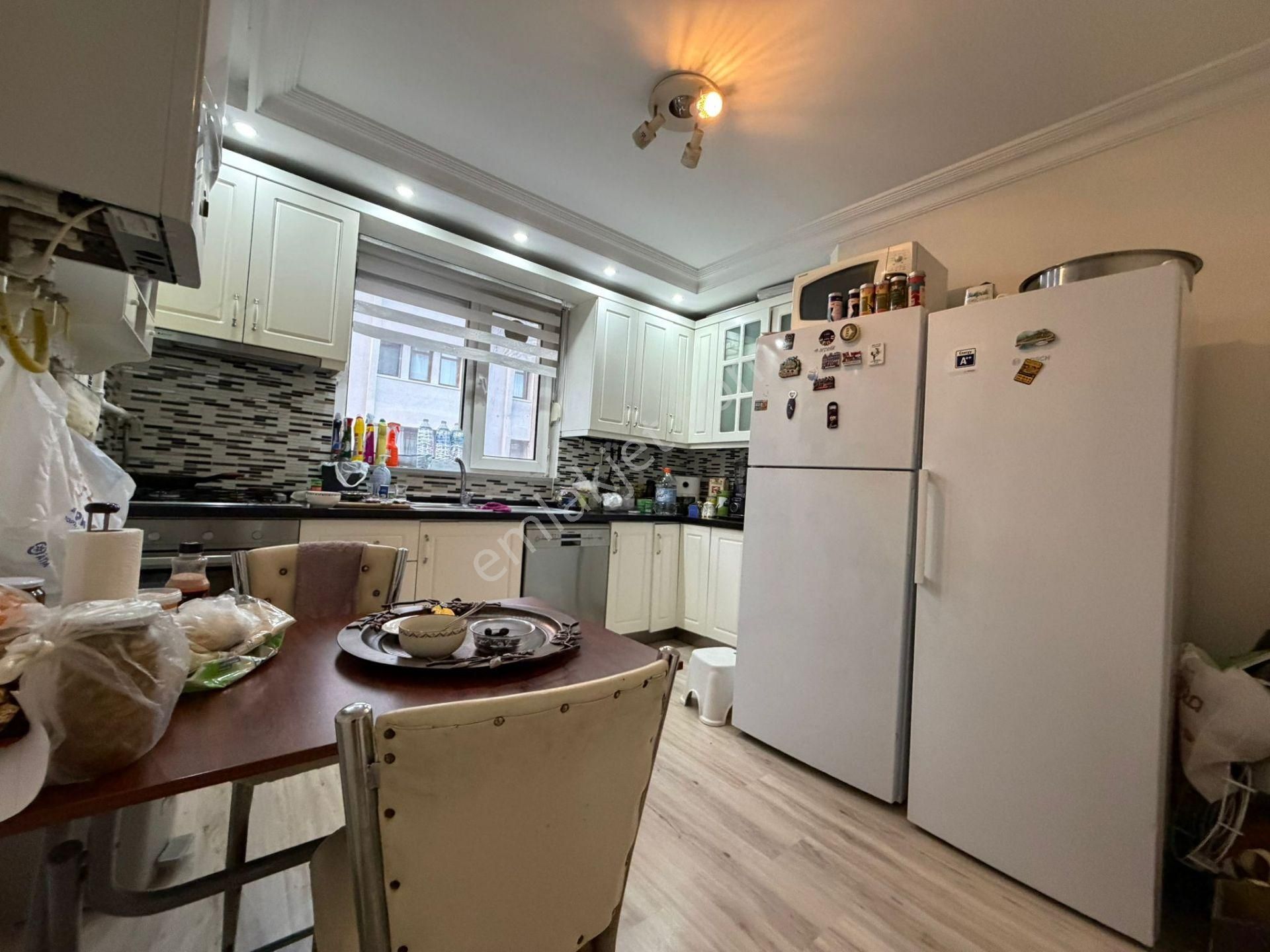 Bahçelievler Talatpaşa Caddesi Üzeri 160m2 Ön Cephe 3+1 Daire - Görsel 19