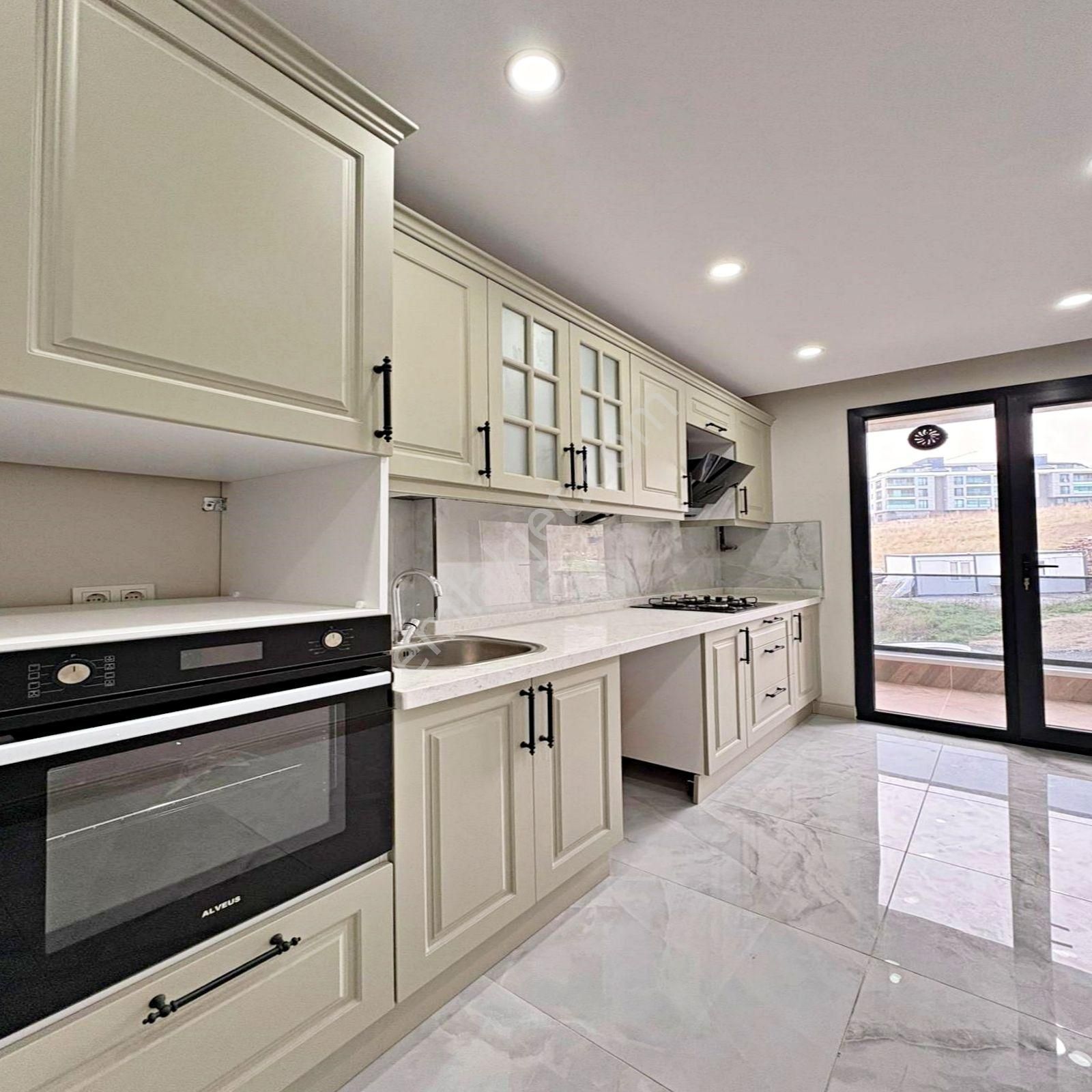 Beylikdüzü Marina'ya Komşu Butik Site İçinde Sıfır Satılık Daire