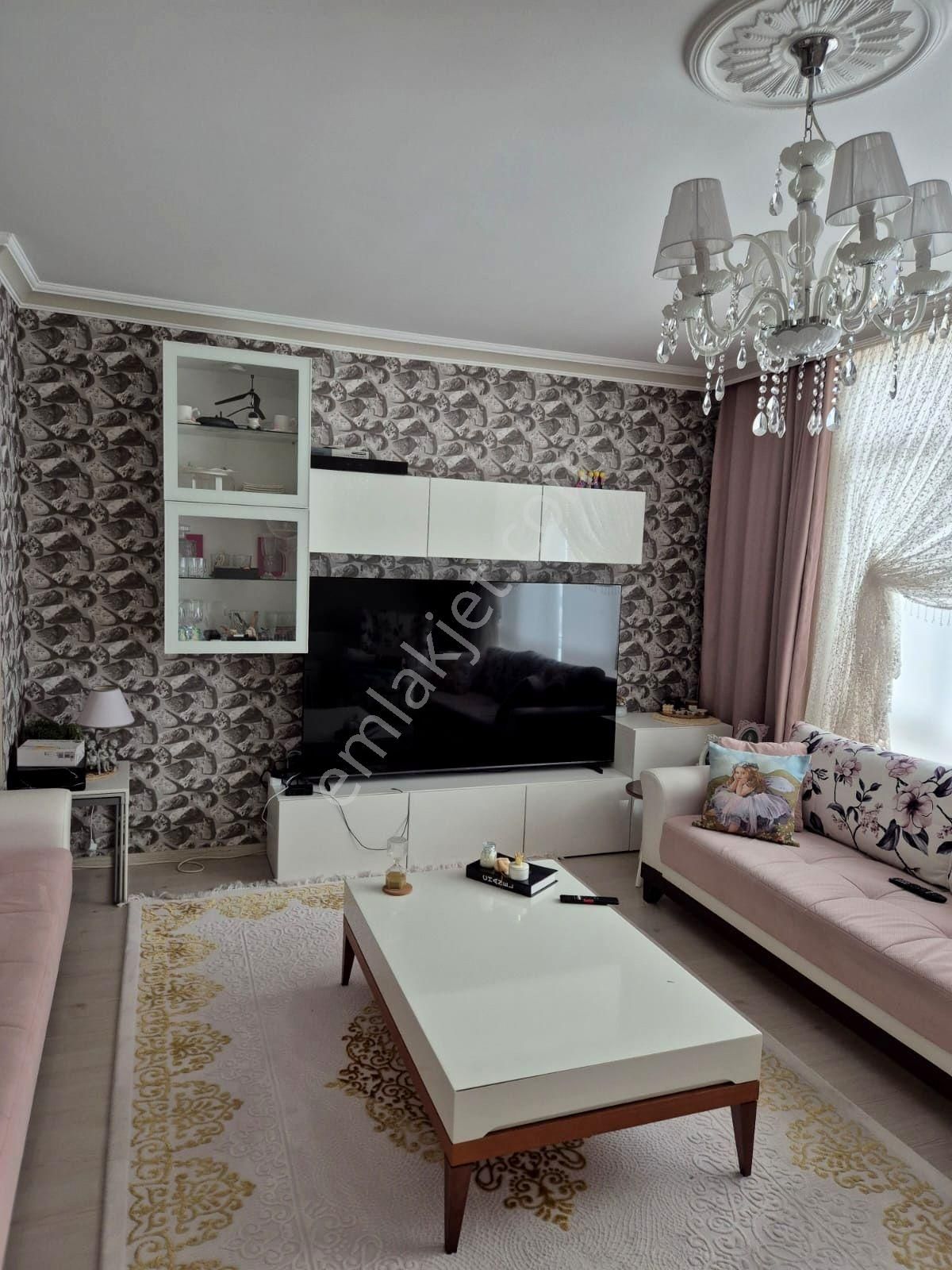 Emre Emlak'tan Ahimesut'da Arakat Asansörlü Site İçi Satılık 3+1 Daire - Görsel 12