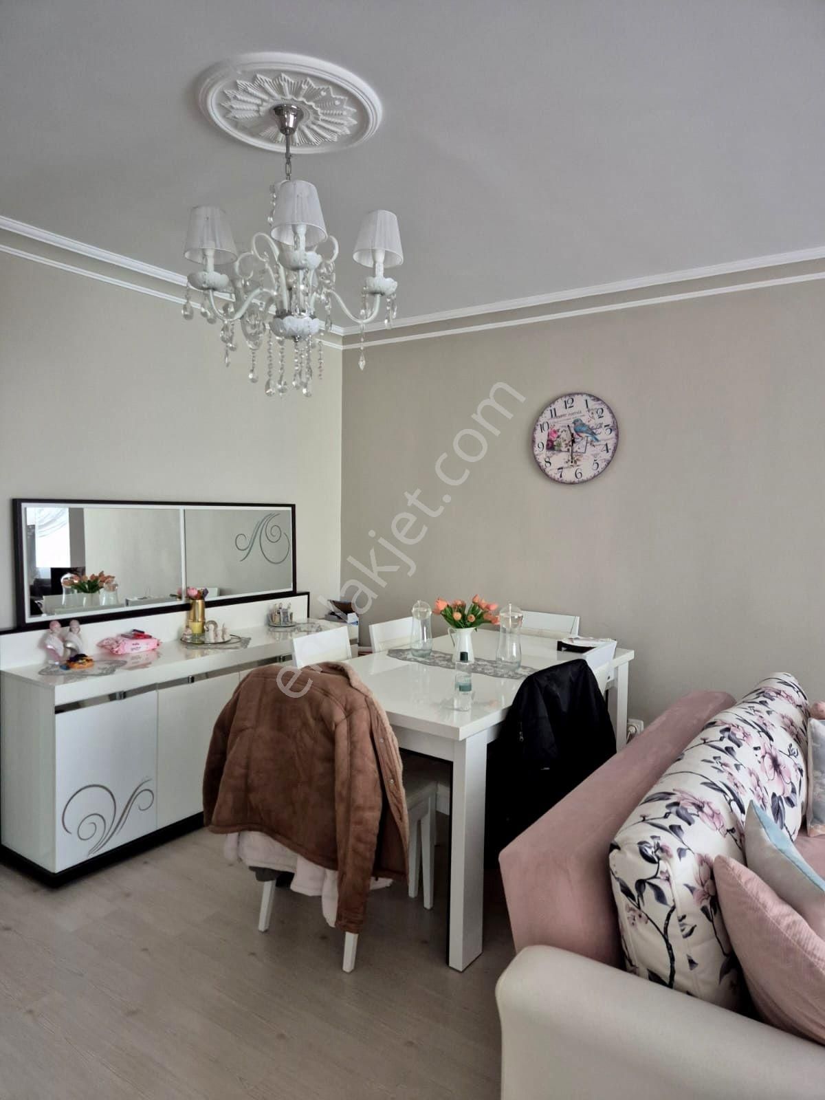 Emre Emlak'tan Ahimesut'da Arakat Asansörlü Site İçi Satılık 3+1 Daire - Görsel 9