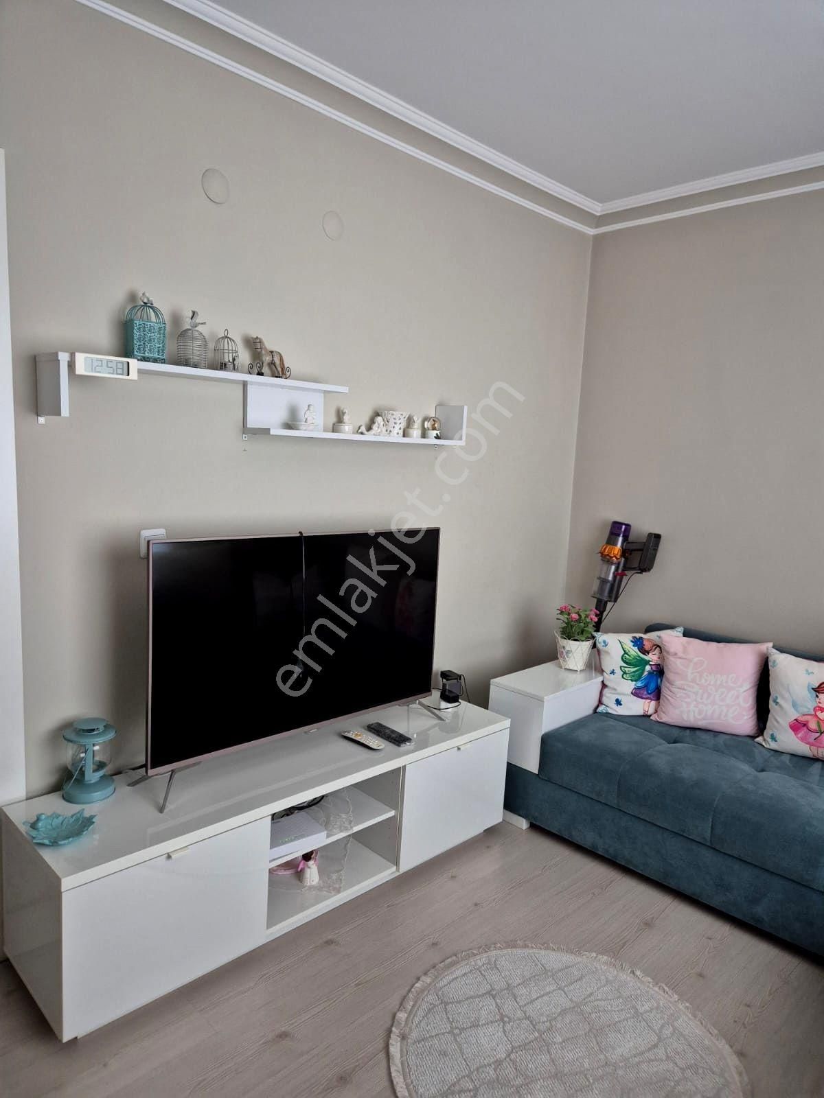 Emre Emlak'tan Ahimesut'da Arakat Asansörlü Site İçi Satılık 3+1 Daire - Görsel 3