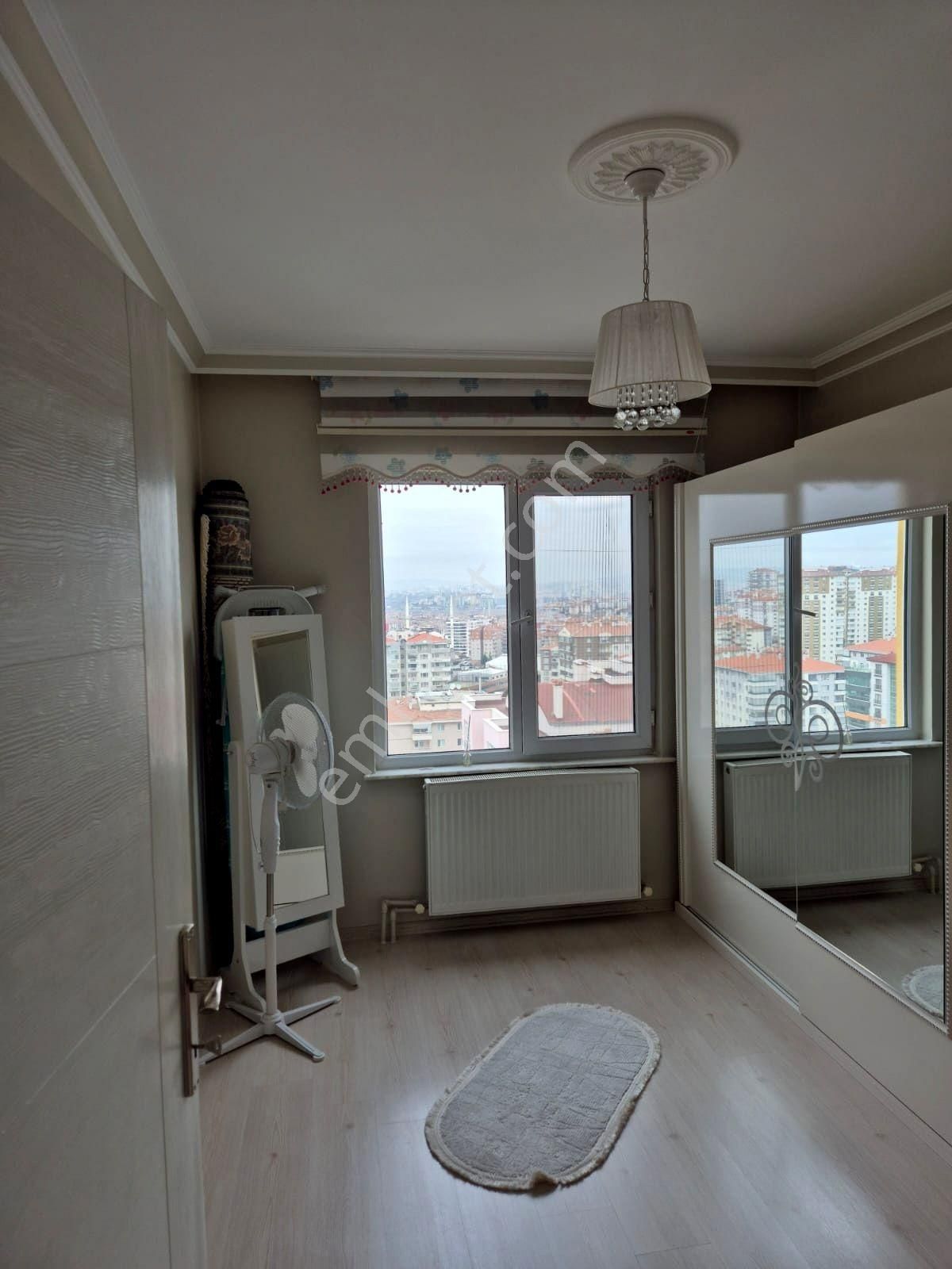 Emre Emlak'tan Ahimesut'da Arakat Asansörlü Site İçi Satılık 3+1 Daire - Görsel 6