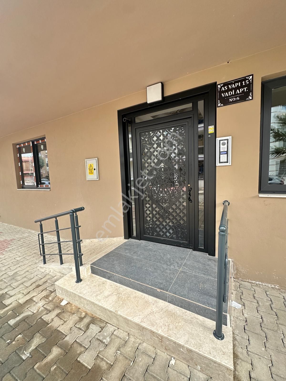 Ergünden Bahçelievlerde Oturuma Hazır 2+1 Sıfır Daire - Görsel 25