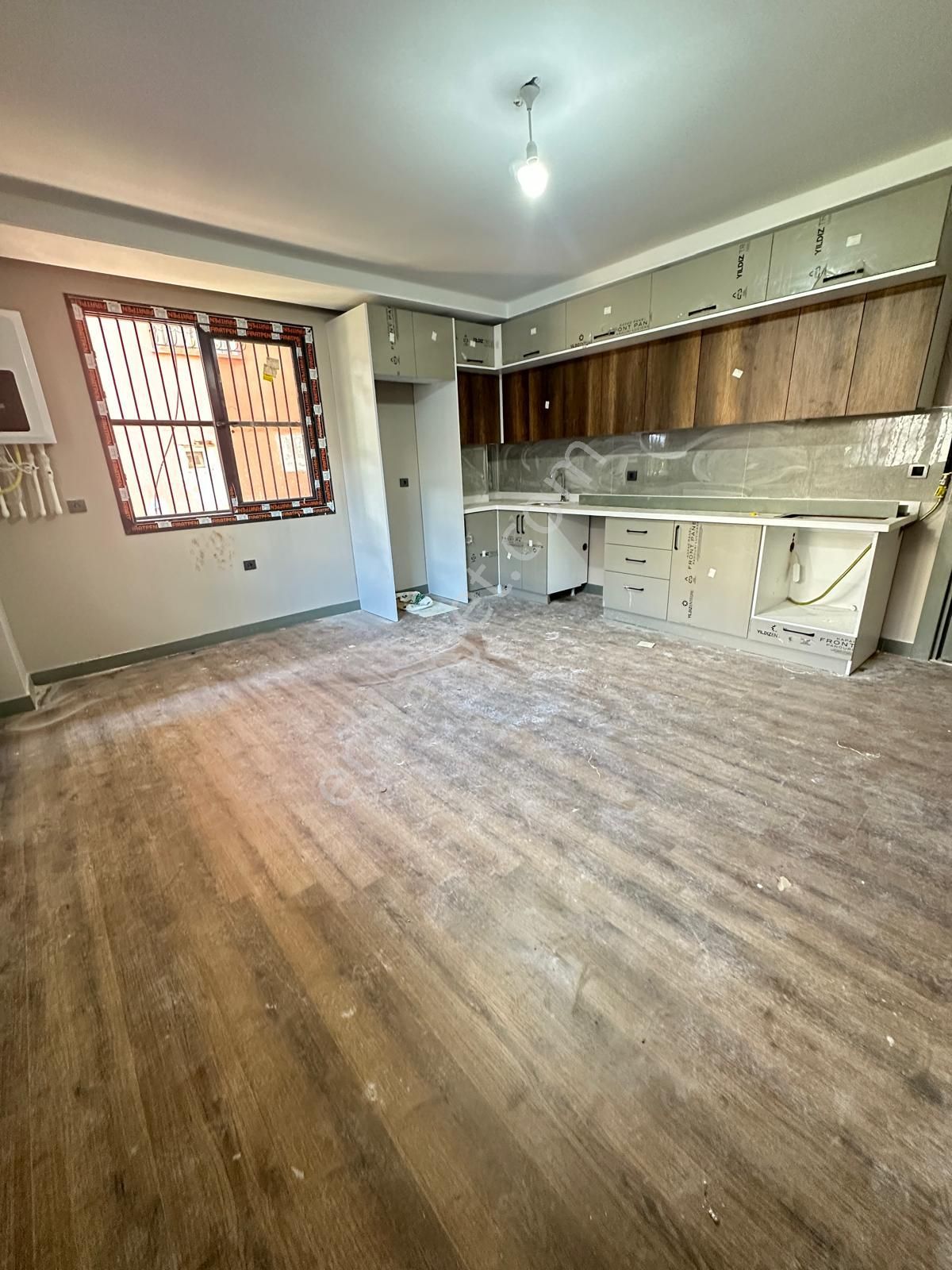 Ergünden Bahçelievlerde Oturuma Hazır 2+1 Sıfır Daire - Görsel 12
