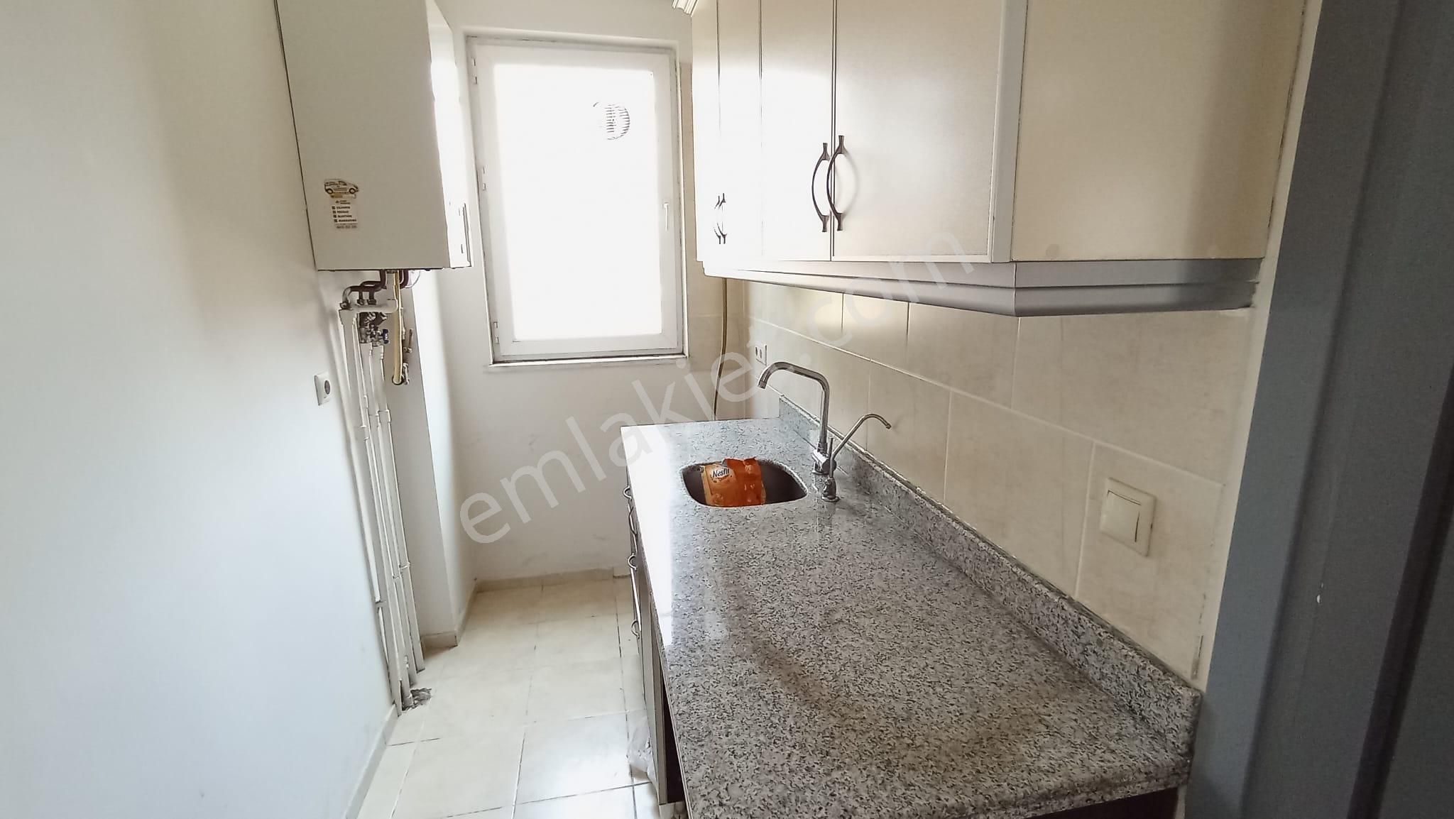 Kavacık Merkezde Kiralık Arakat 3+1 Ofis Büro - Görsel 18