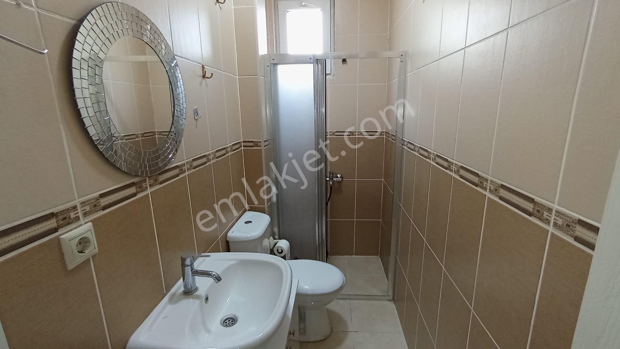 Kavacık Merkezde Kiralık Arakat 3+1 Ofis Büro - Görsel 19