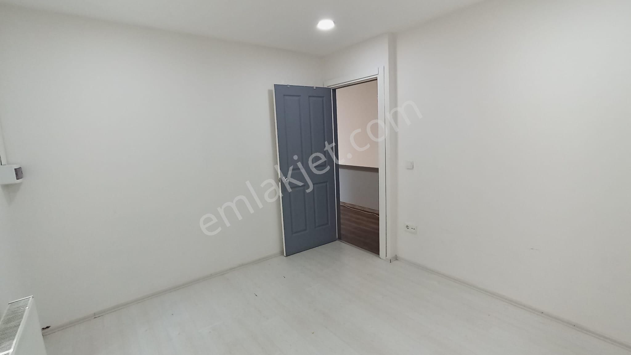 Kavacık Merkezde Kiralık Arakat 3+1 Ofis Büro - Görsel 14
