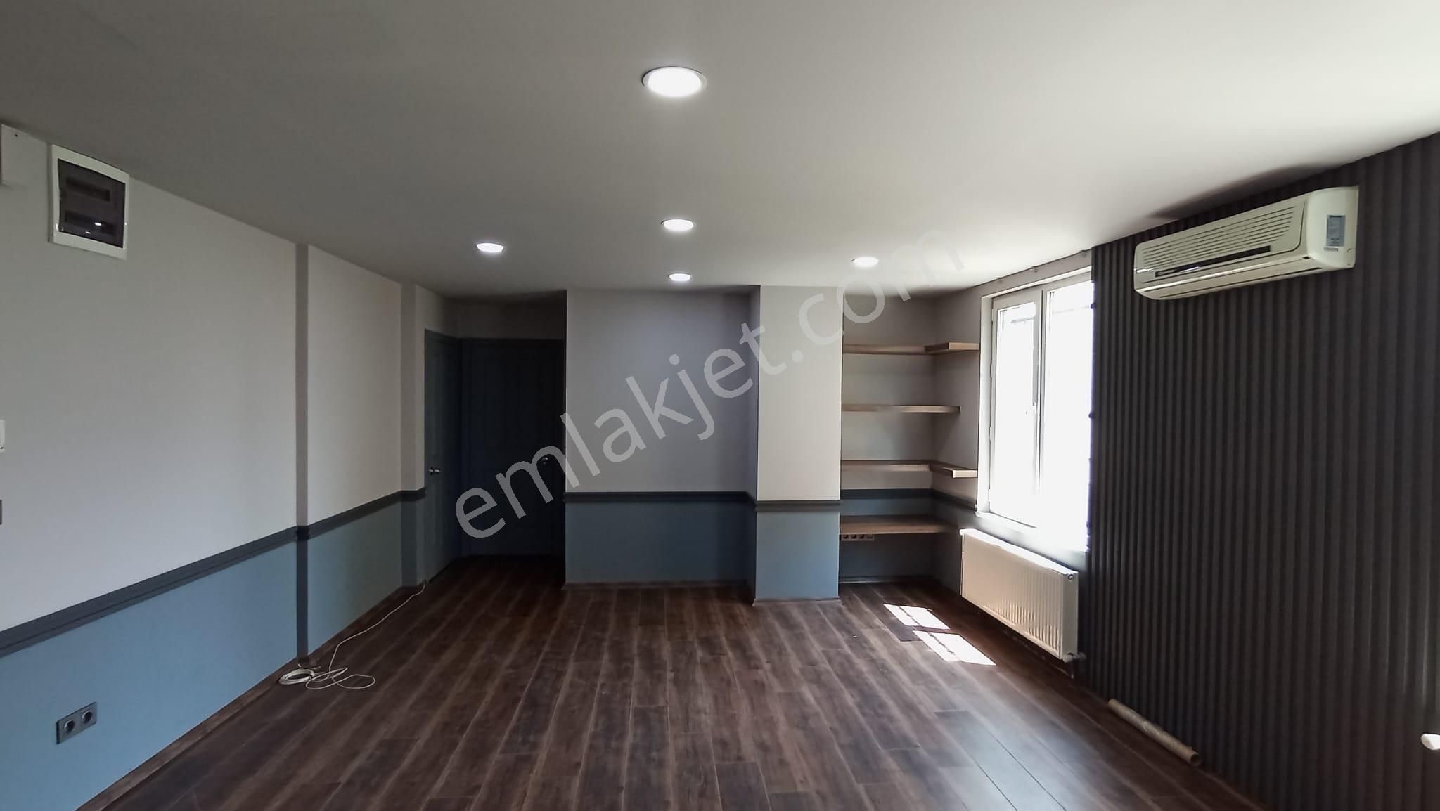 Kavacık Merkezde Kiralık Arakat 3+1 Ofis Büro - Görsel 6