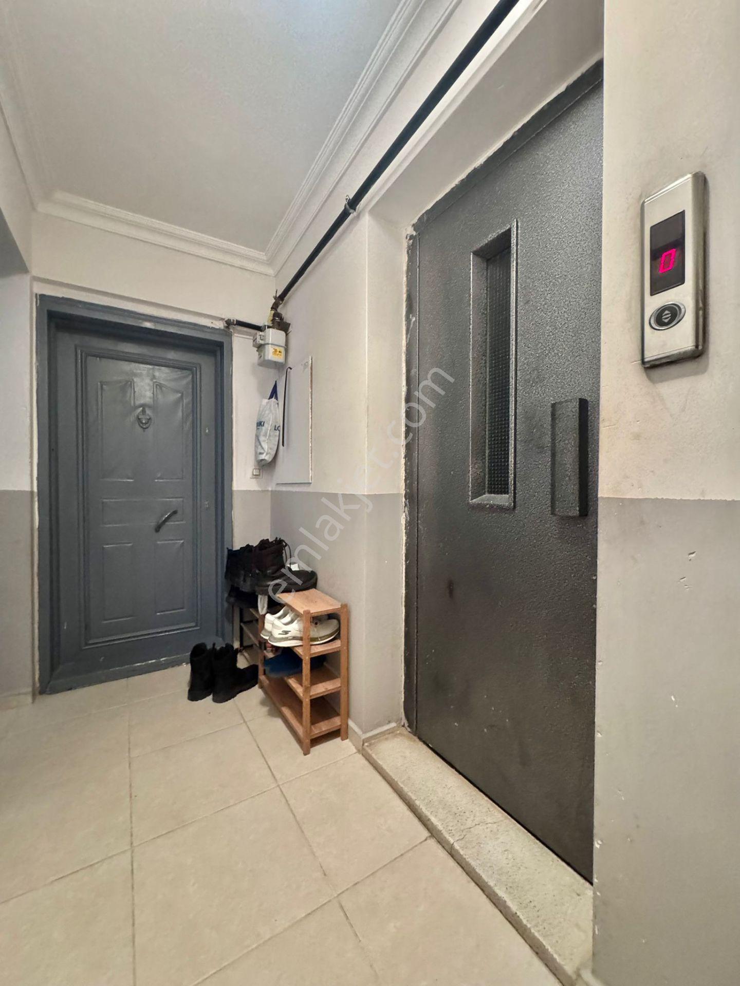 🏡yeni Mahalle Mahallesi 🏡 ✅2+1 900 M2 5 Katlının 2 Katı ❇️ Özelikli Balkonlu ❇️kapalı Mutfak - Görsel 5
