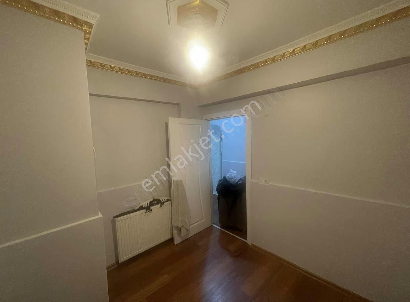 Bayrampaşa Orta Mahalle' De Yeni Bina' Da 1+1 Satılık Daire ! - Görsel 14