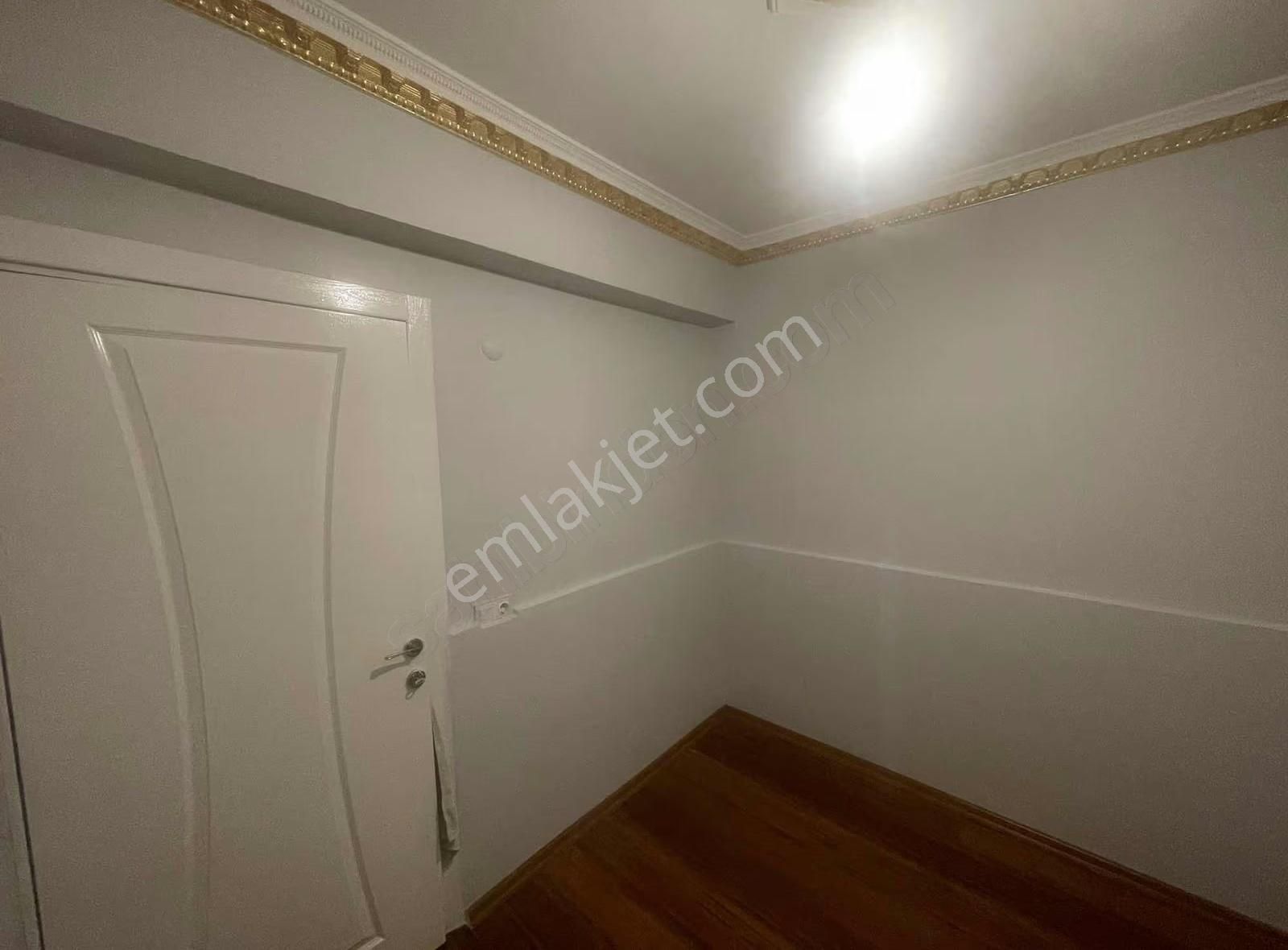 Bayrampaşa Orta Mahalle' De Yeni Bina' Da 1+1 Satılık Daire ! - Görsel 18