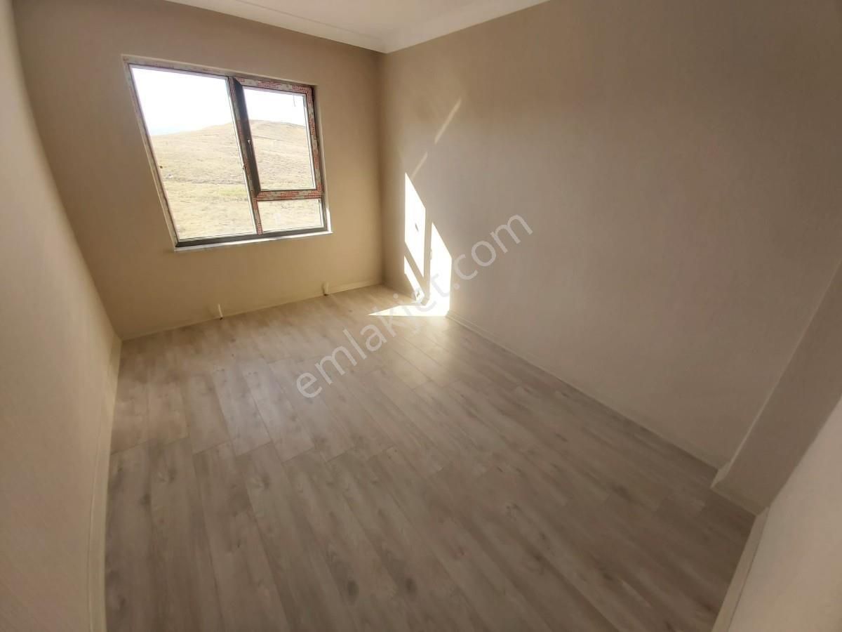 Sincan Saraycık Mah 4+1 Ultra Lüx E.banyolu Bağımsız Sıfır Daire - Görsel 17