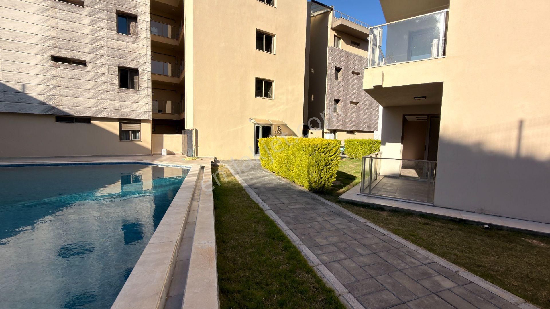 Pera Park Rezidans'ta Muhteşem 2+1 - Görsel 8