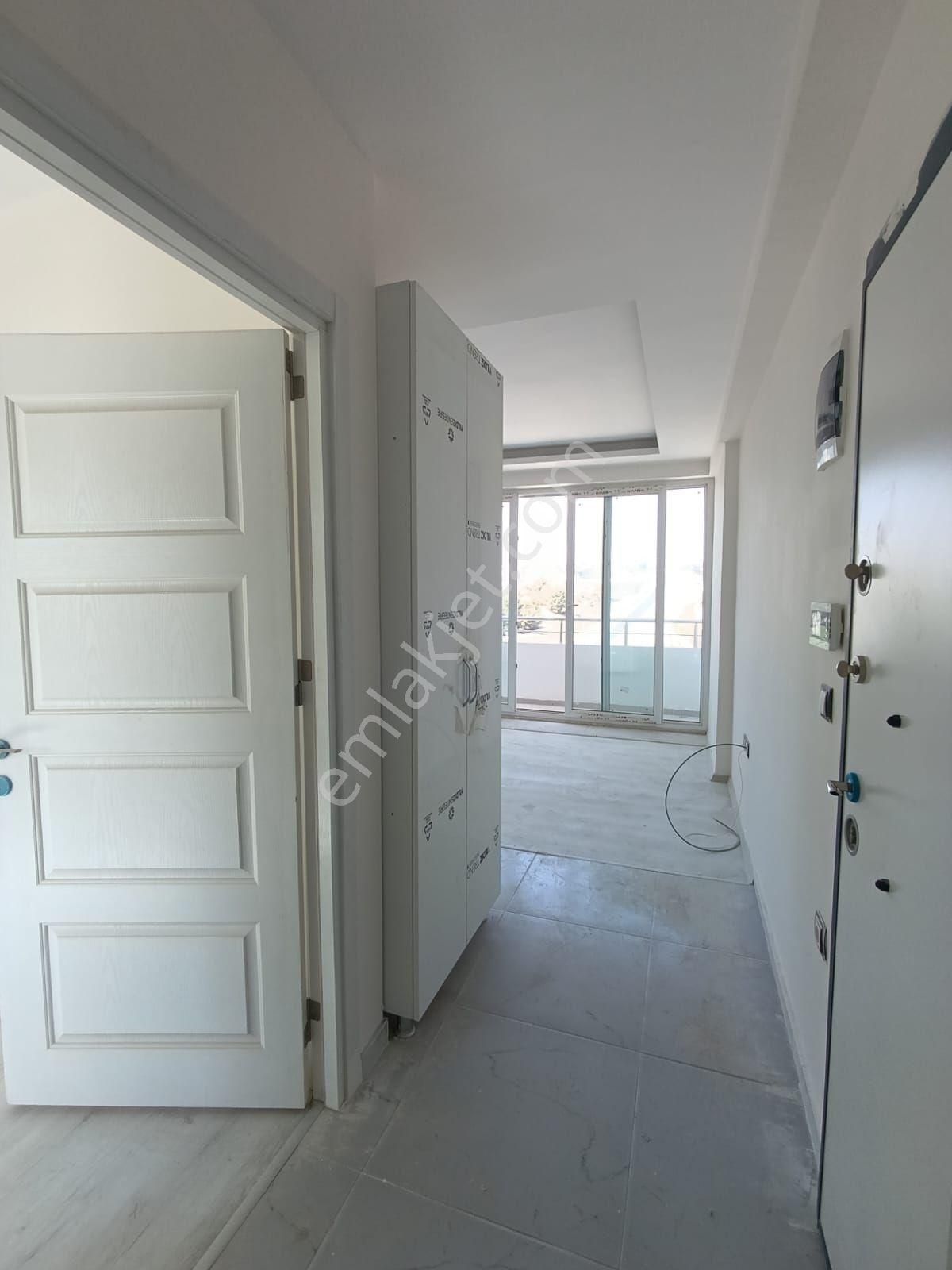 Sedat Alp İnşatta Bulvarüstü 1+1 Yatırımlık Daire - Görsel 12