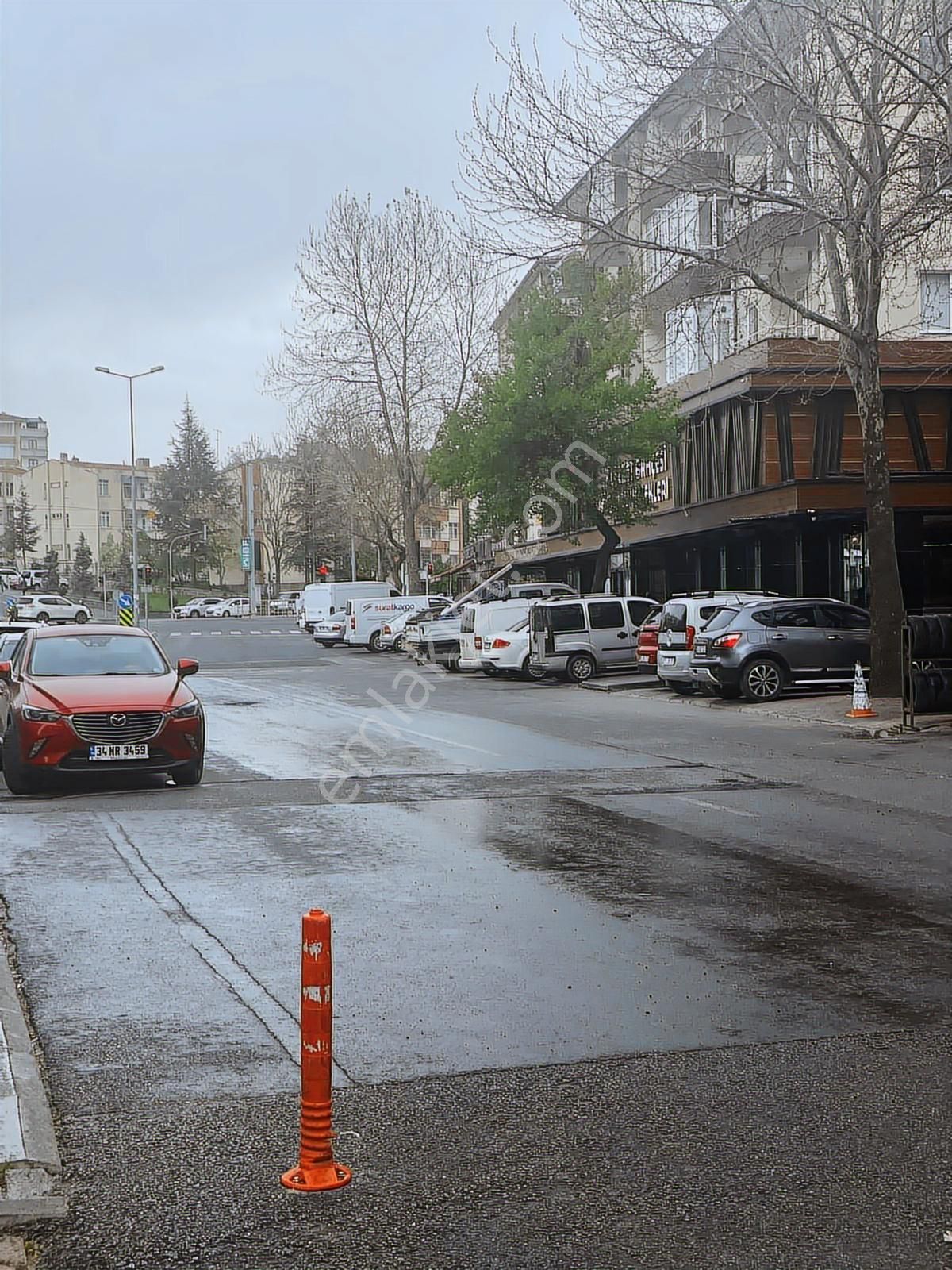 Talas Bahçelievler' De Tramvaya 50 M Mesafede Kiralık Dükkan - Görsel 4