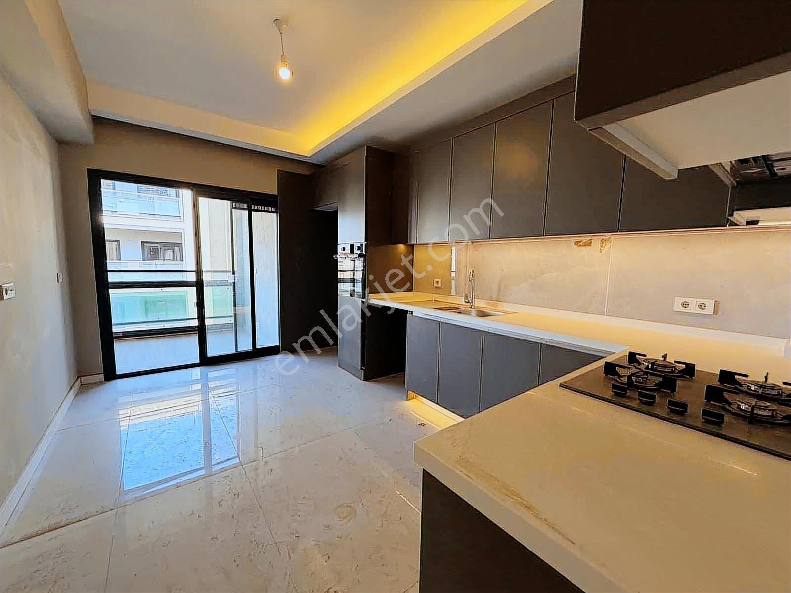 Muratbey Mah. 150m² 3+1 + Havuzlu Site En Gözde Site Ve Konum - Görsel 11